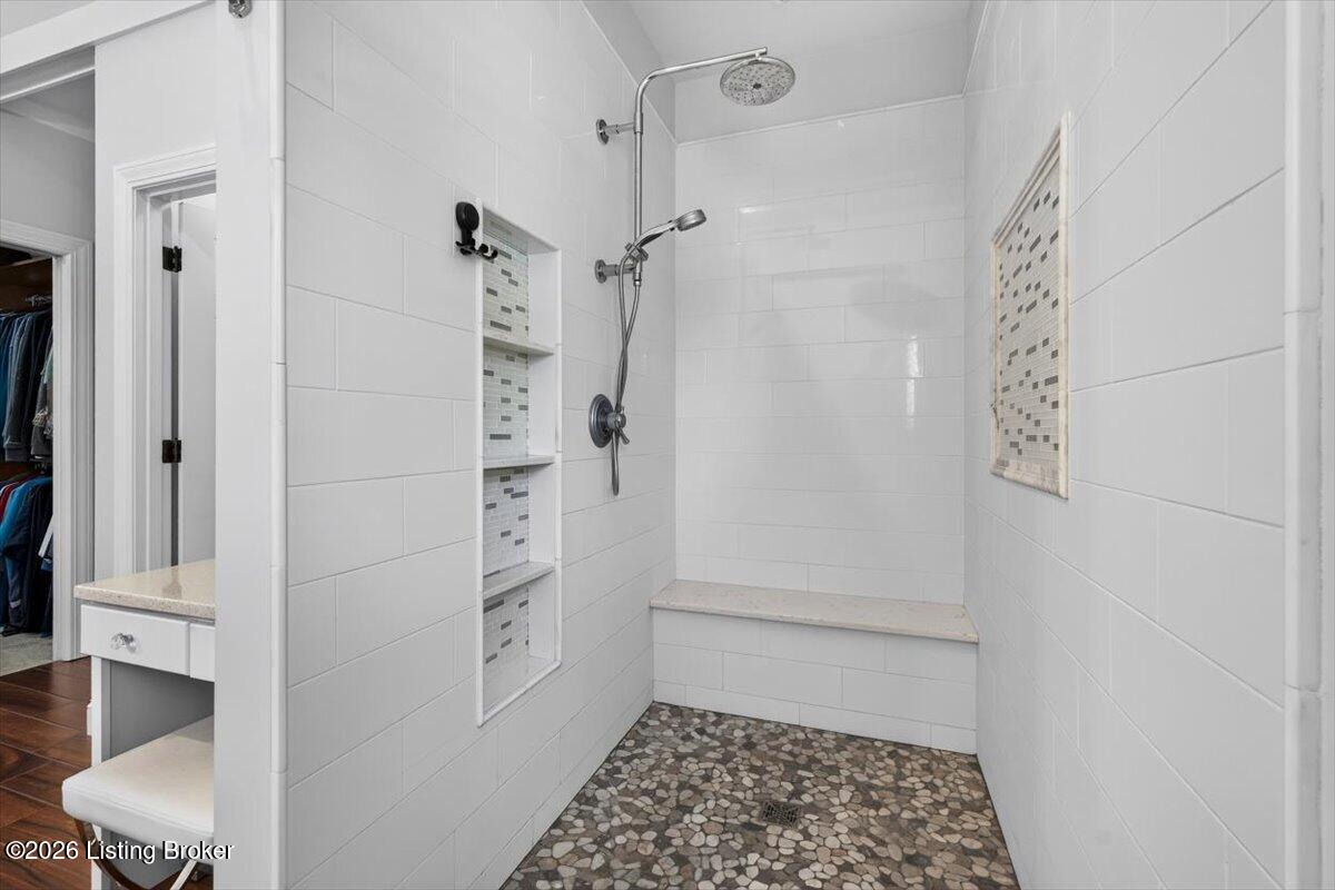 7389 Wolfspring Trace Property Photo 26