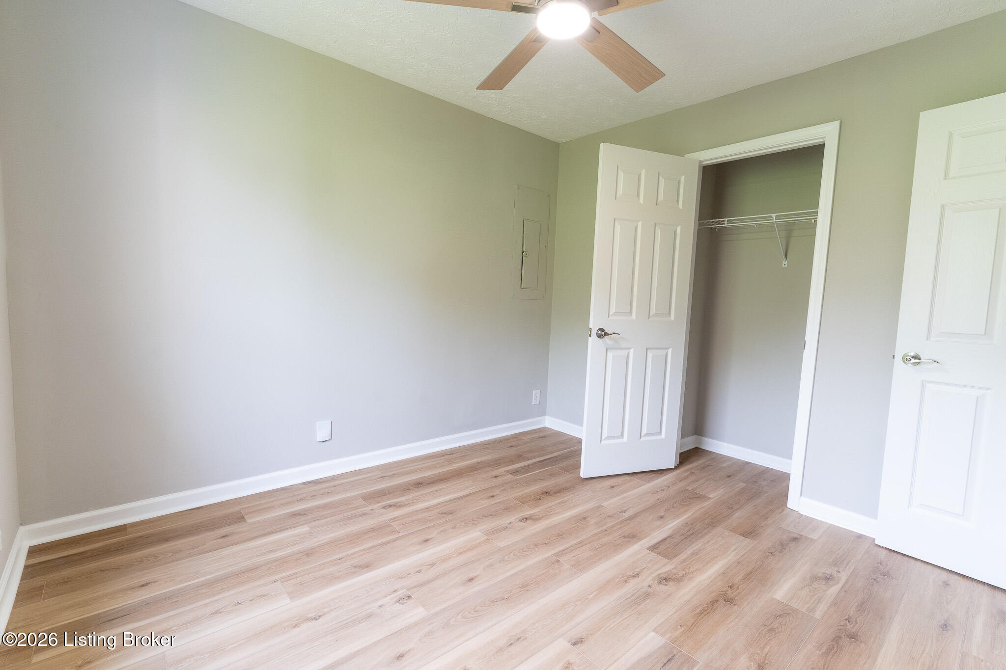 106 Hardin Ct Property Photo 7