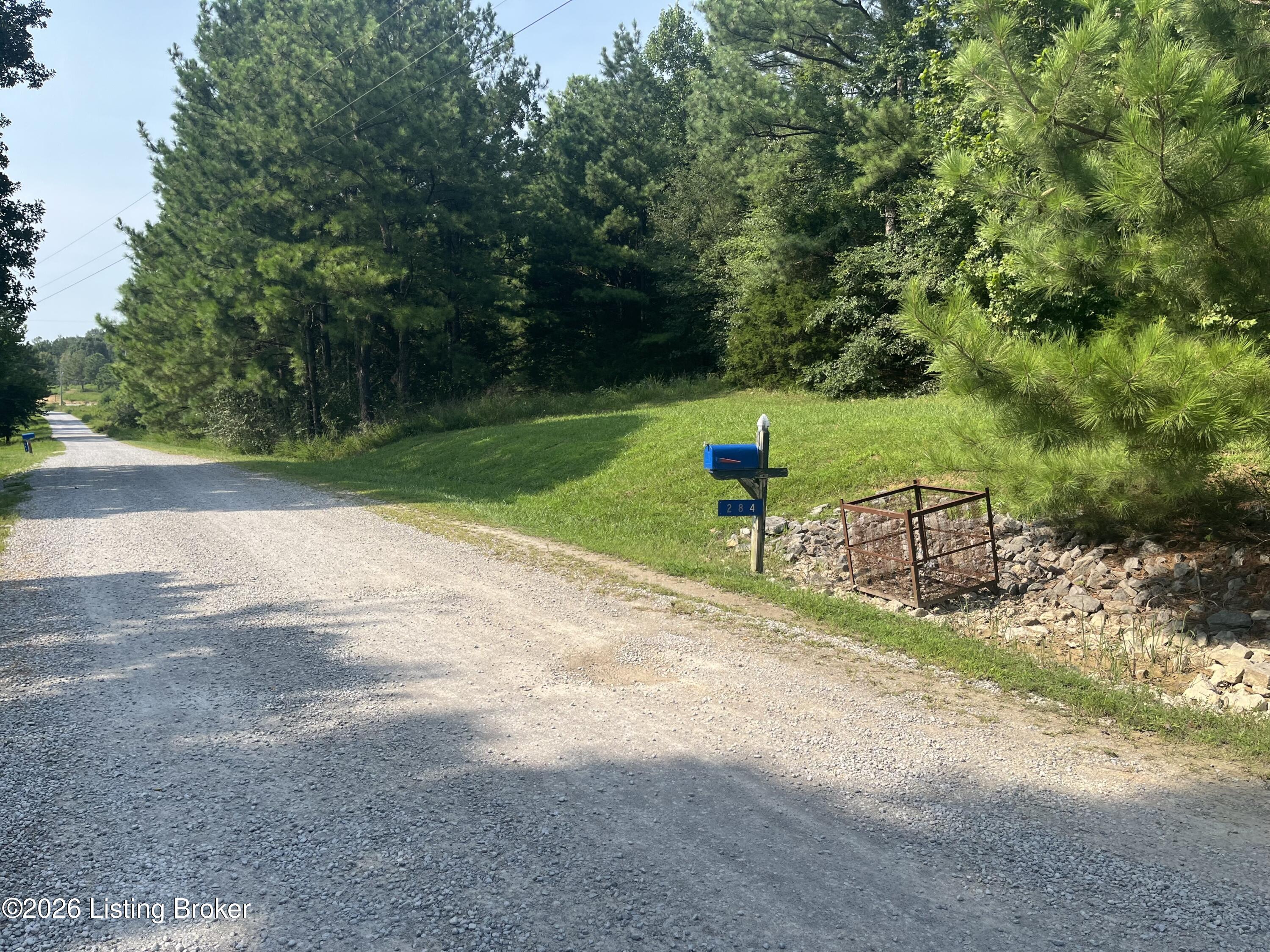 284 Newton Ln Property Photo 27