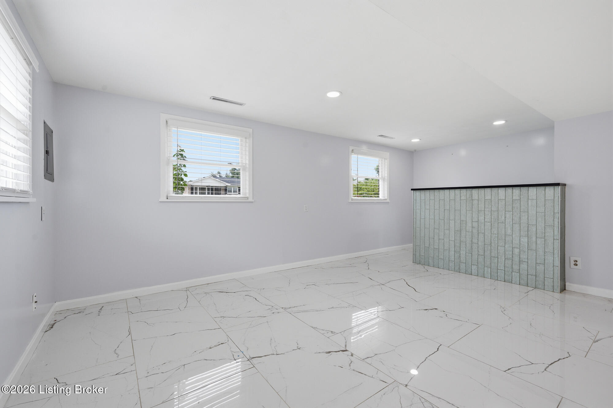 3511 Pineland Dr Property Photo 21