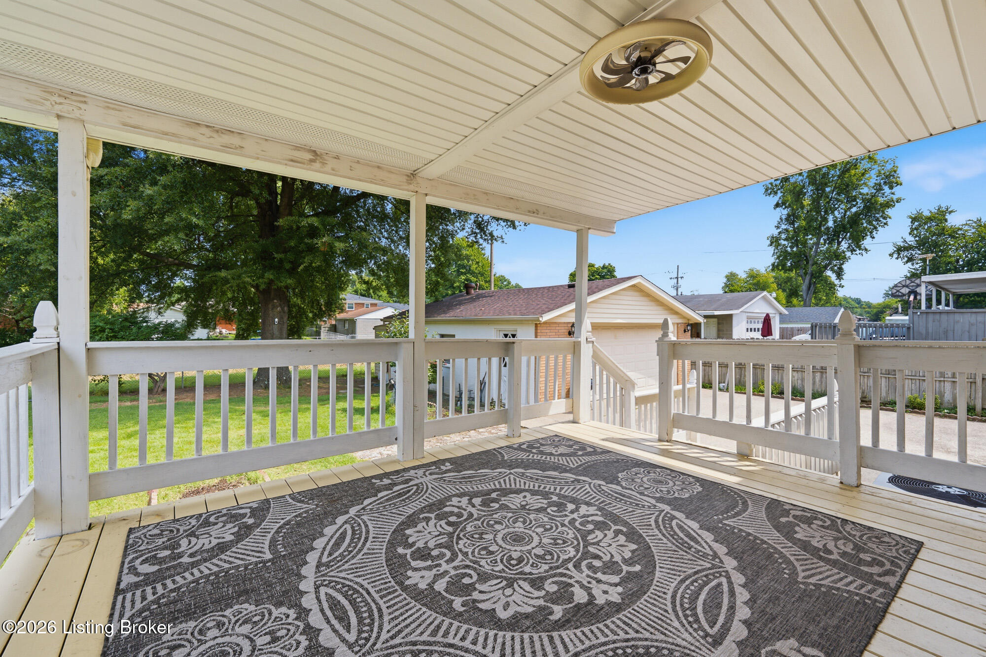 3511 Pineland Dr Property Photo 27