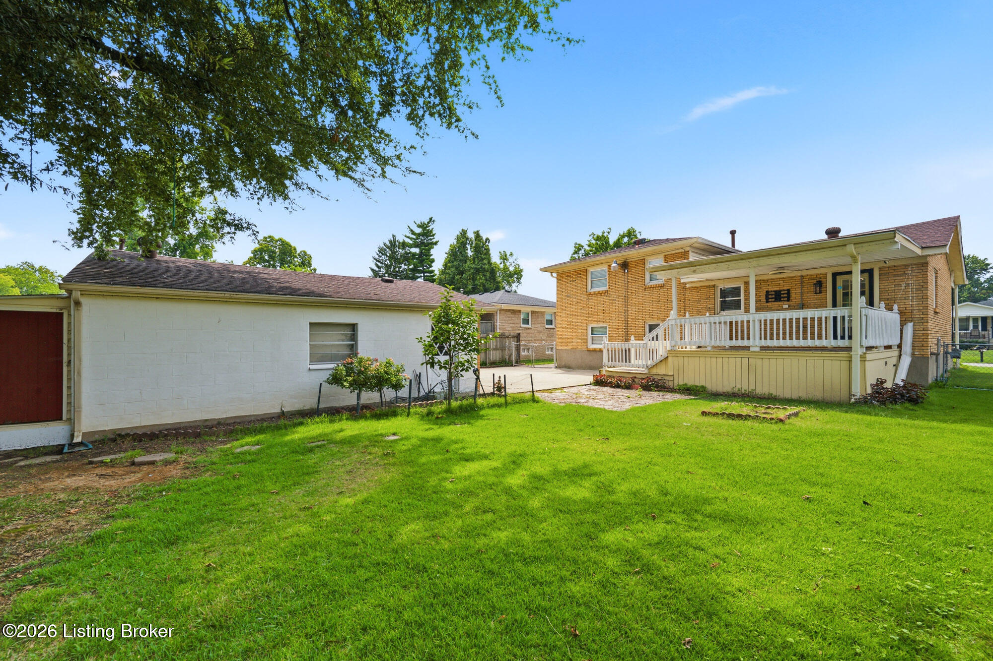 3511 Pineland Dr Property Photo 30