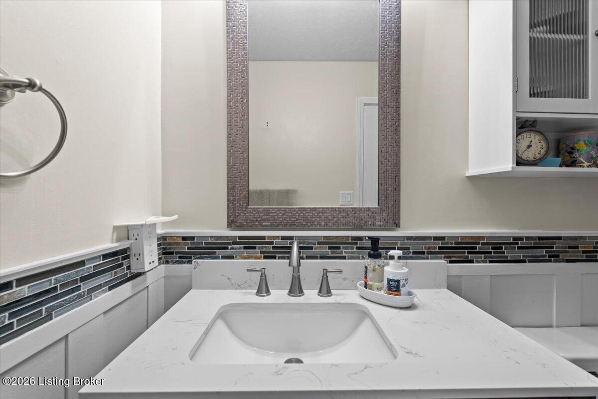 1618 Whittaker Rd Property Photo 23