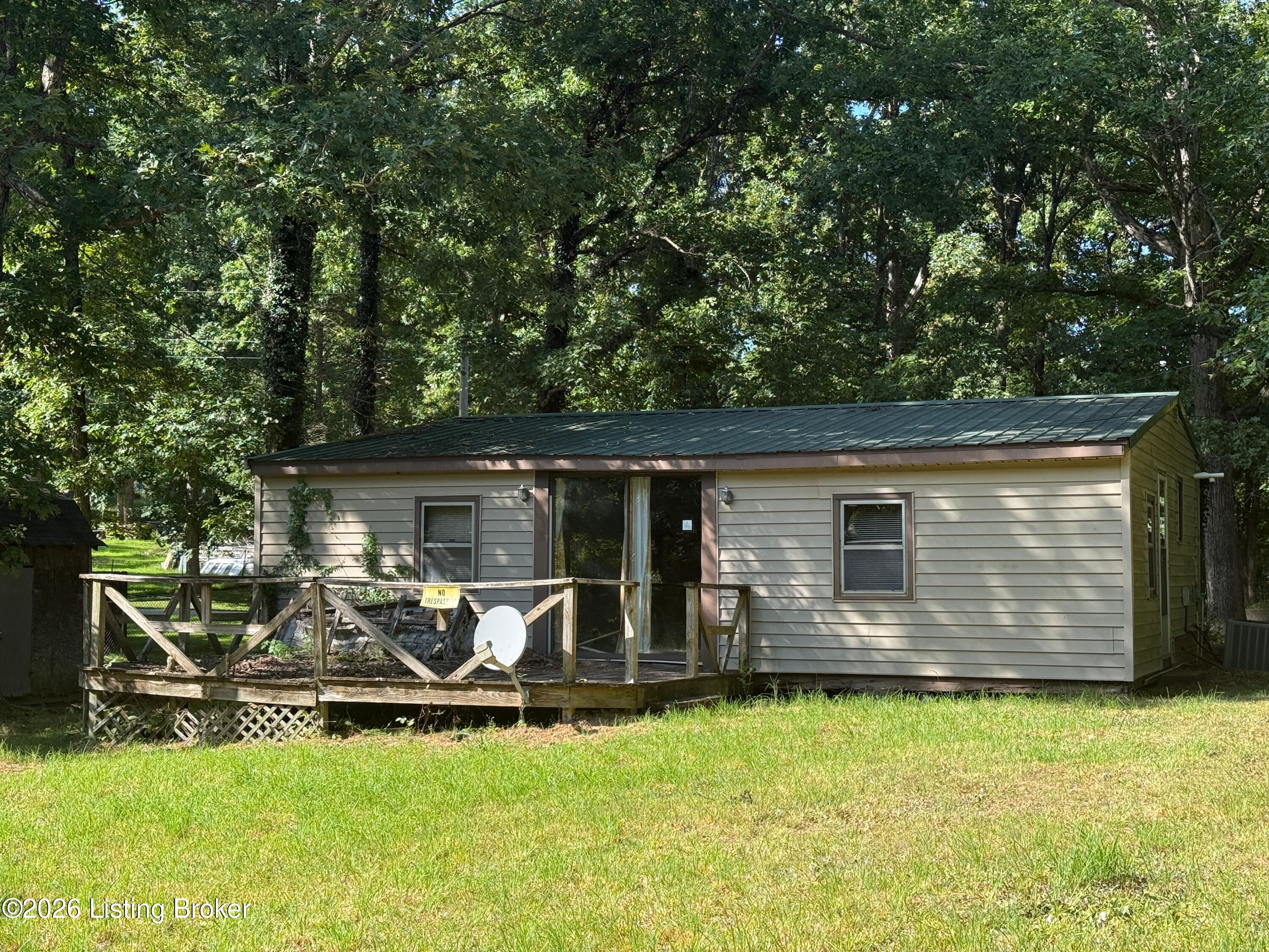 458 Foxwood Cir Property Photo 1