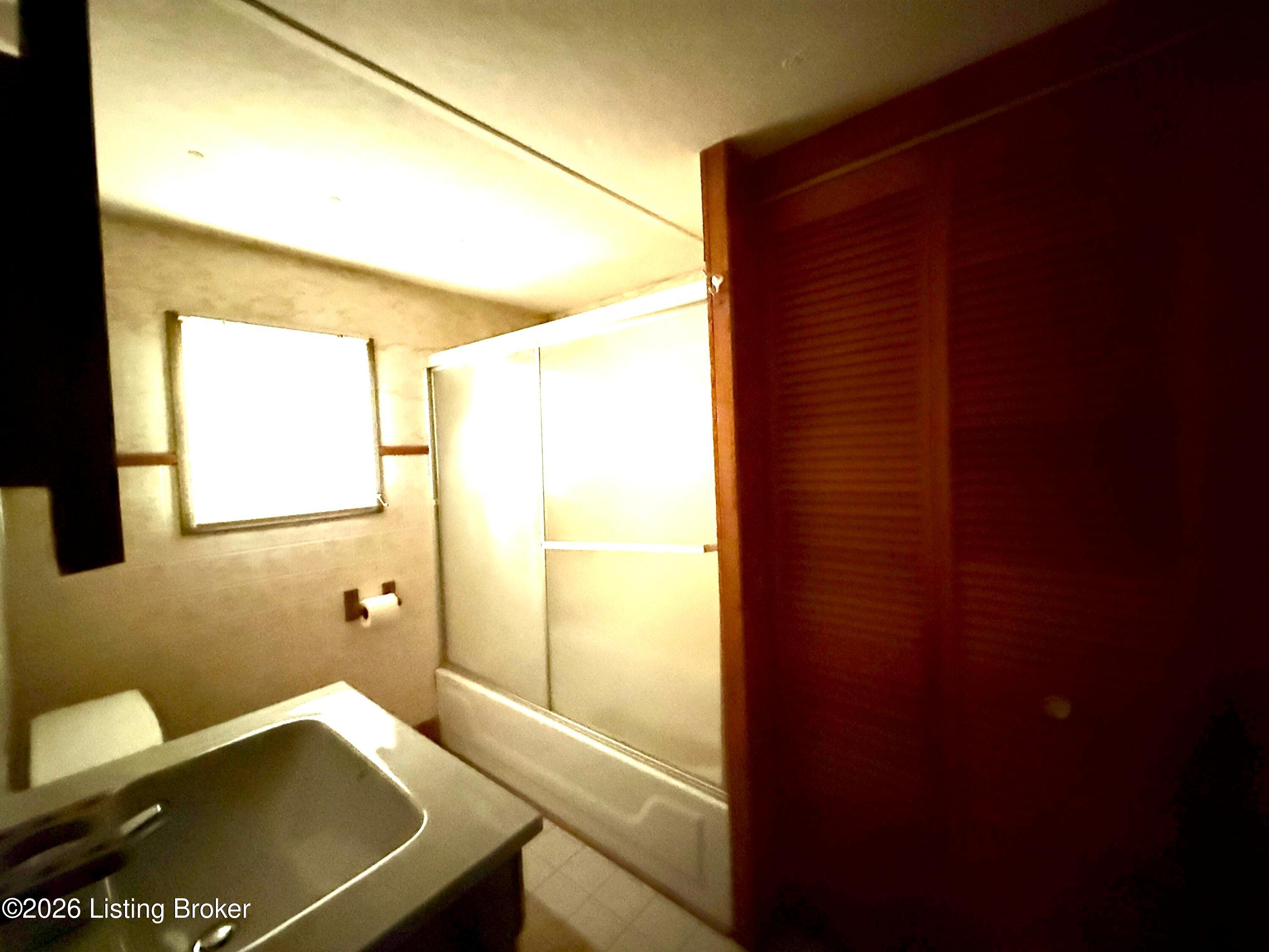 458 Foxwood Cir Property Photo 17