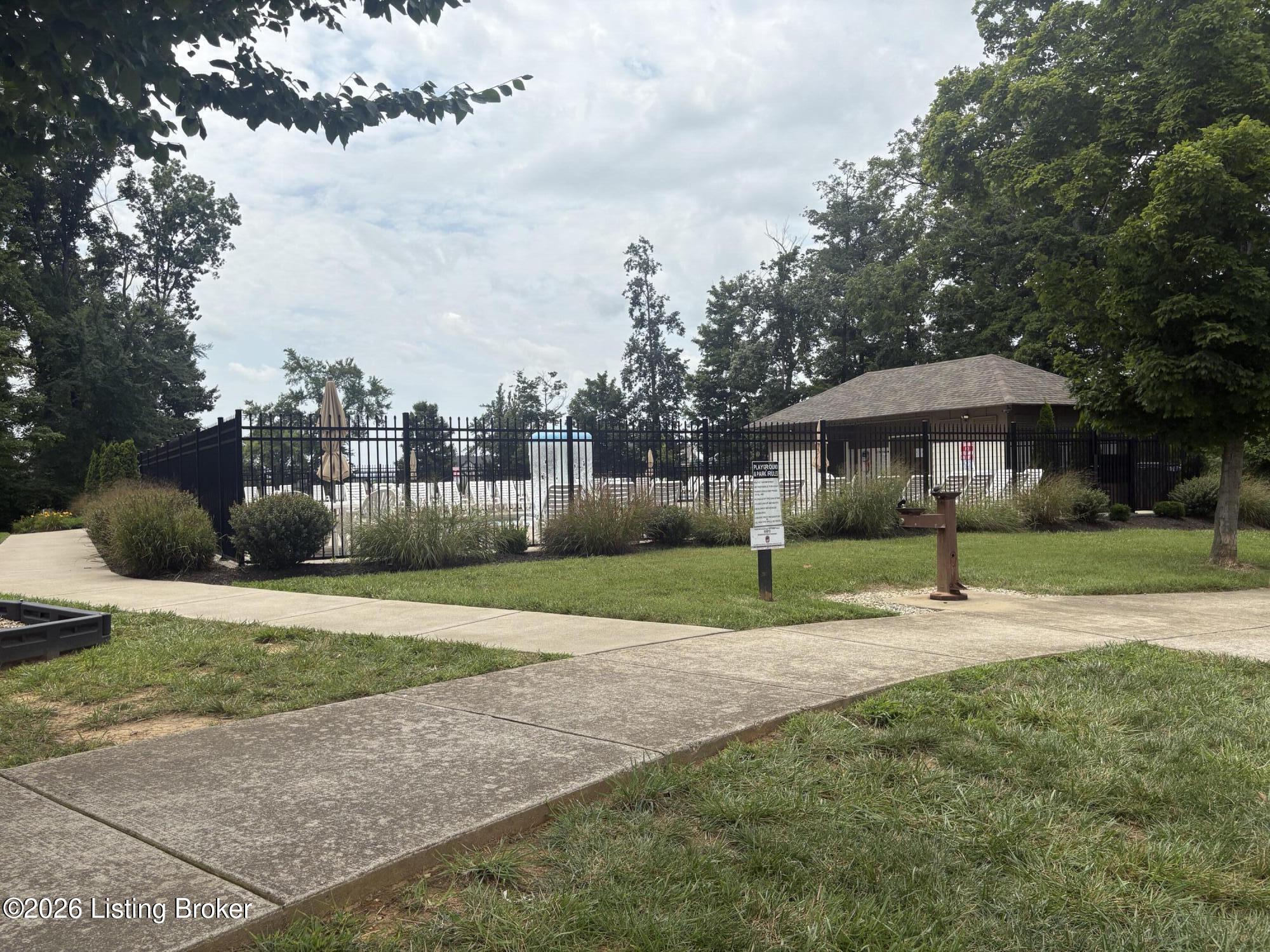147 Williamsburg Ct Property Photo 59