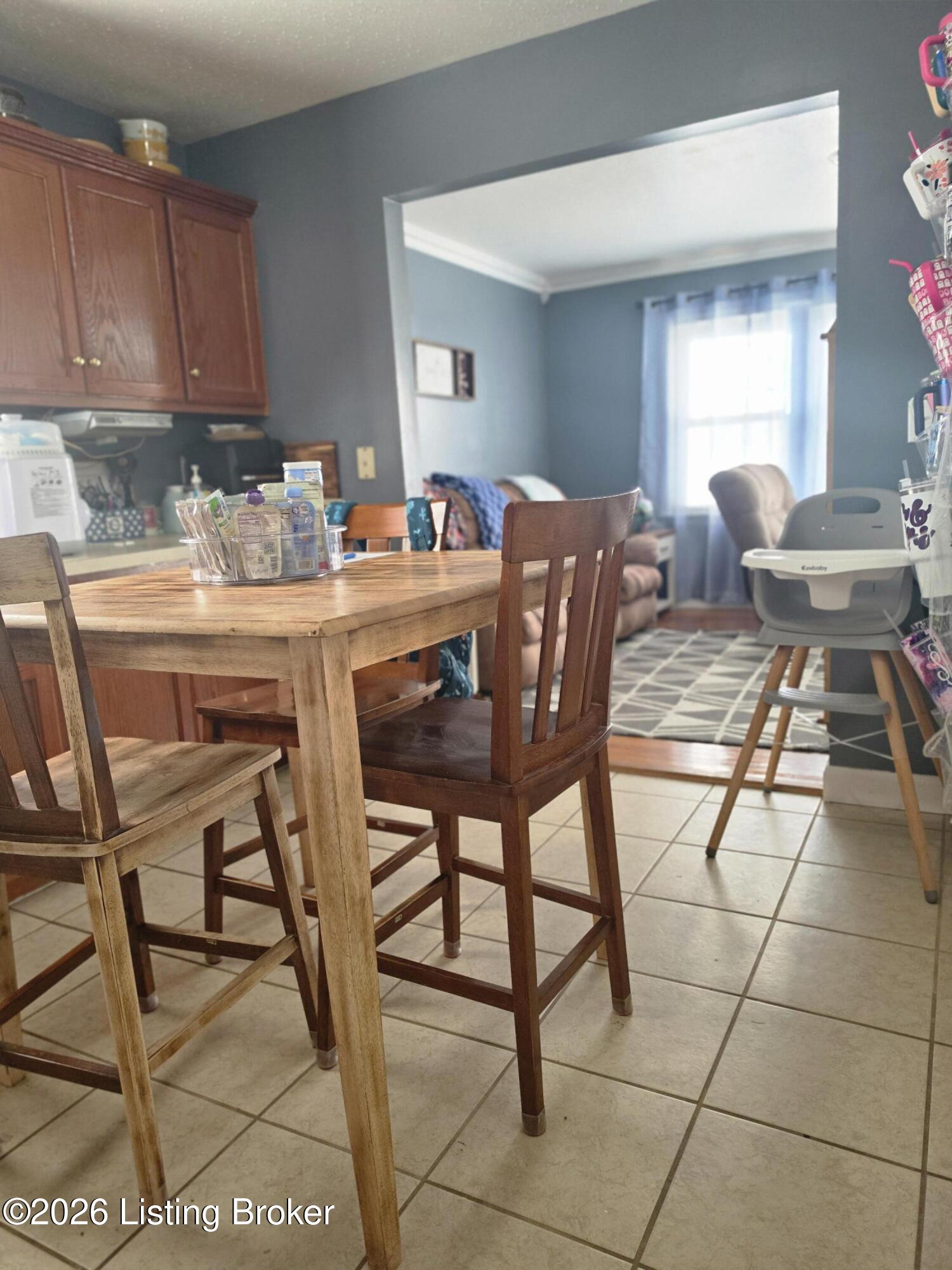 311 Howard St Property Photo 5