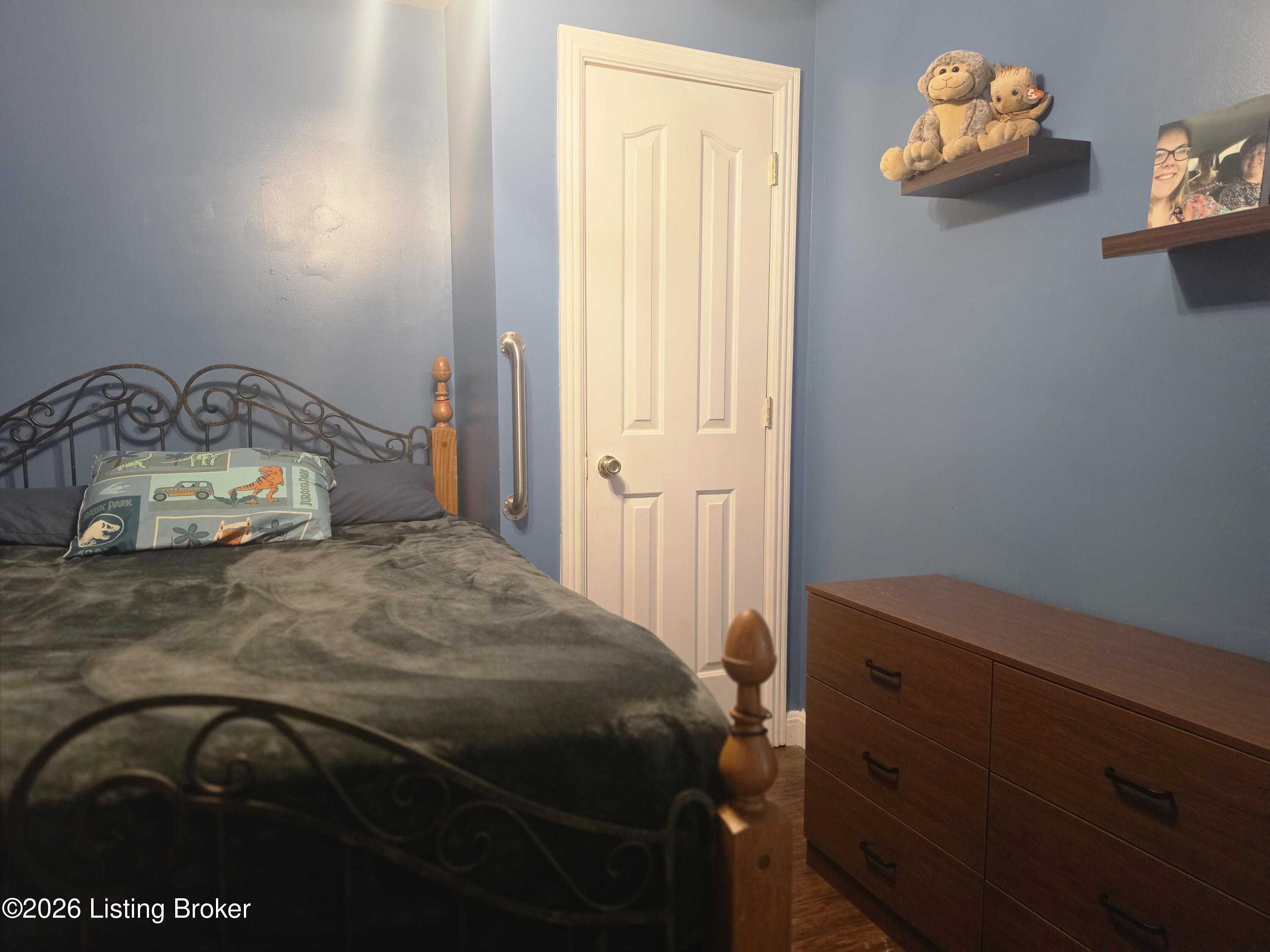 311 Howard St Property Photo 16