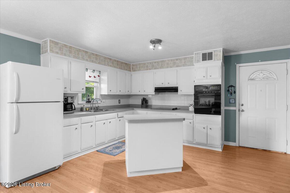4825 Louisville Rd Property Photo 18