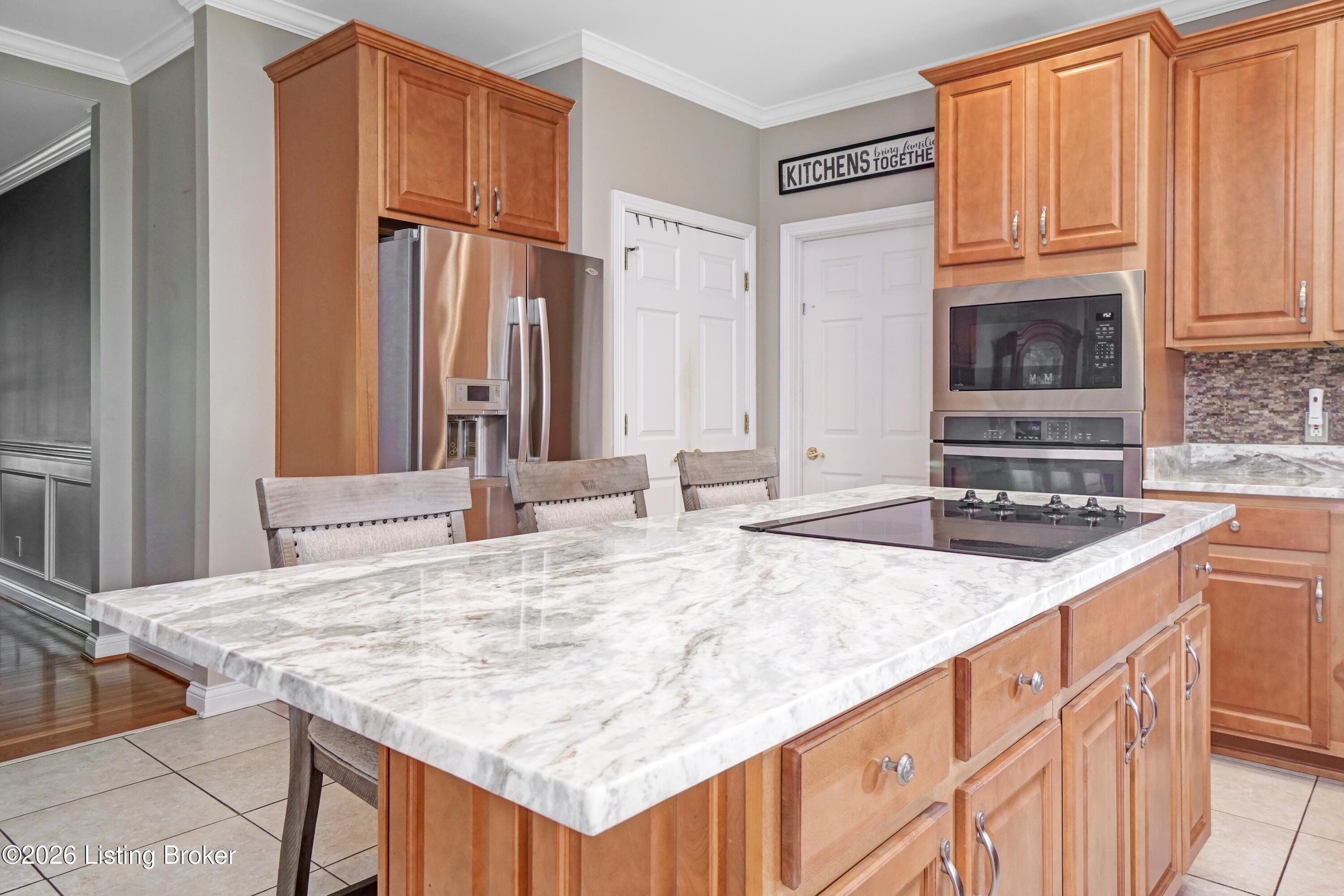 6608 Eastwind Way Property Photo 6