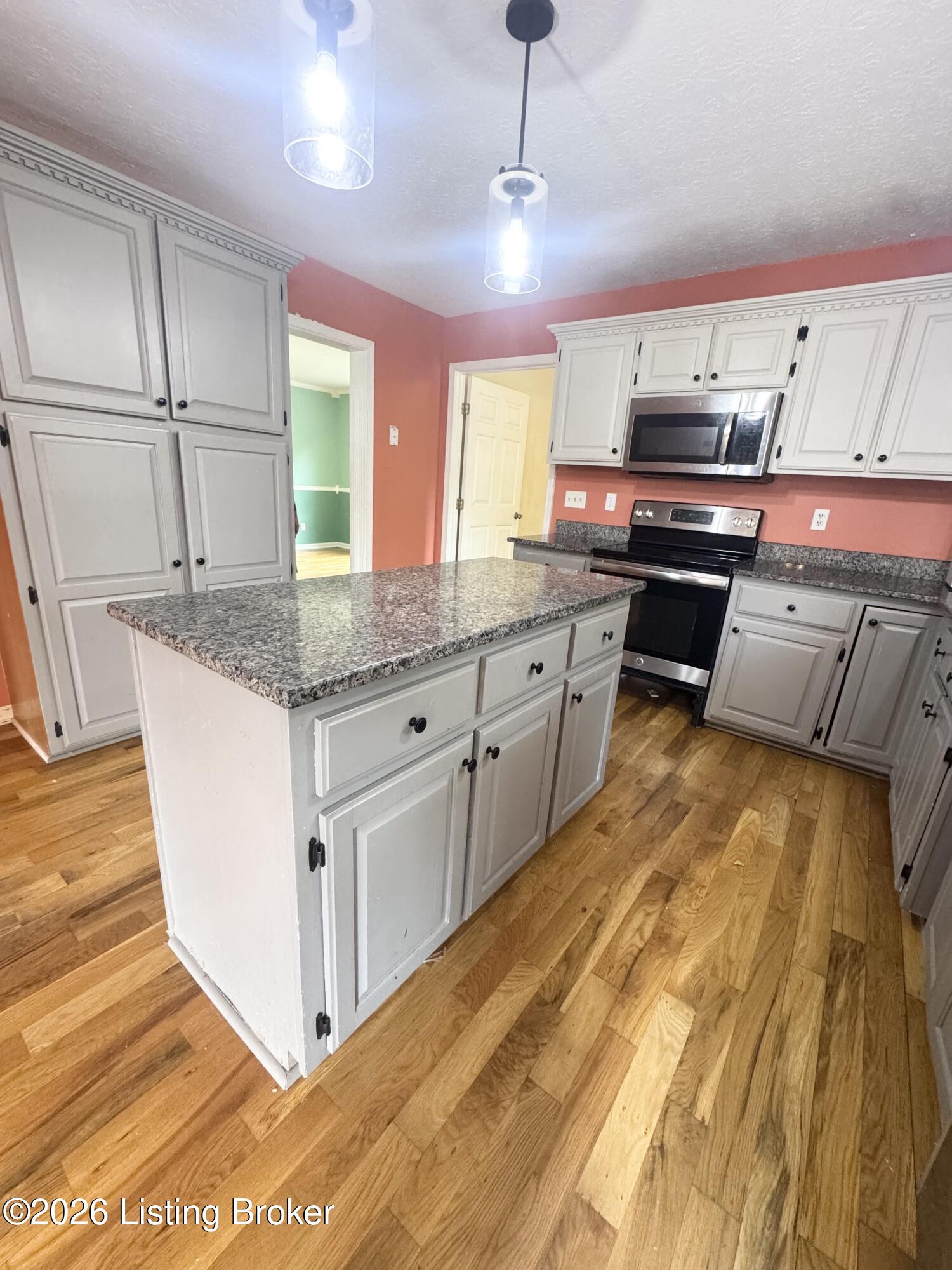 6455 New Hope Rd Property Photo 10