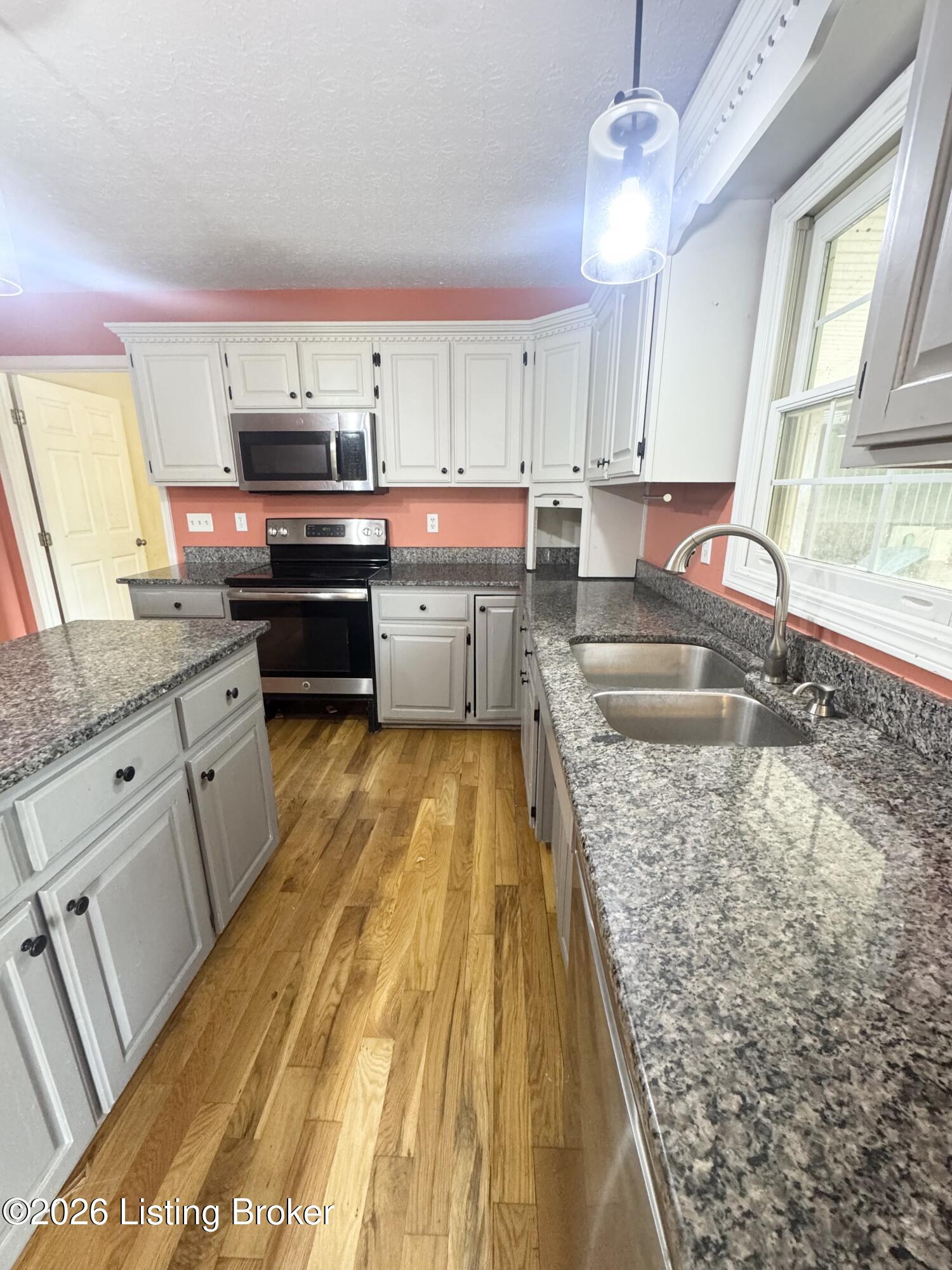 6455 New Hope Rd Property Photo 13