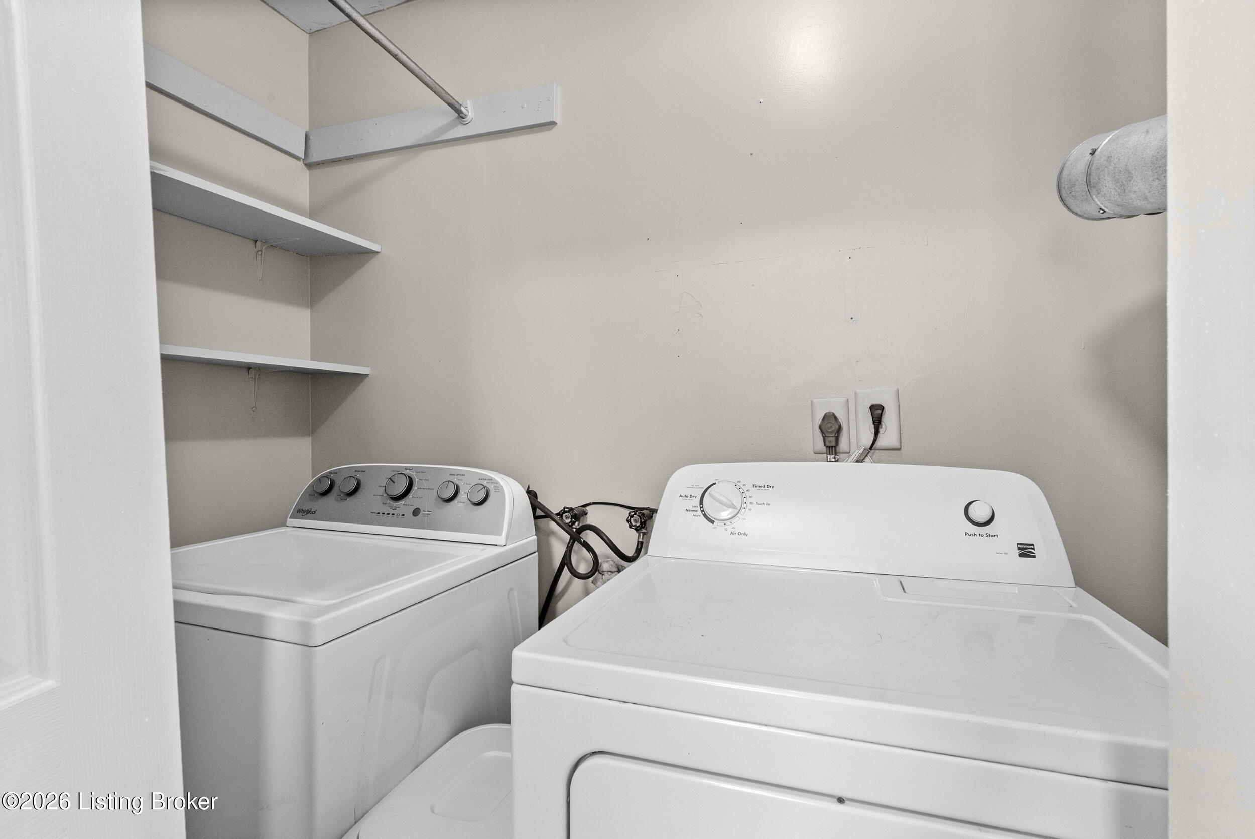 10612 Charlene Dr Property Photo 23