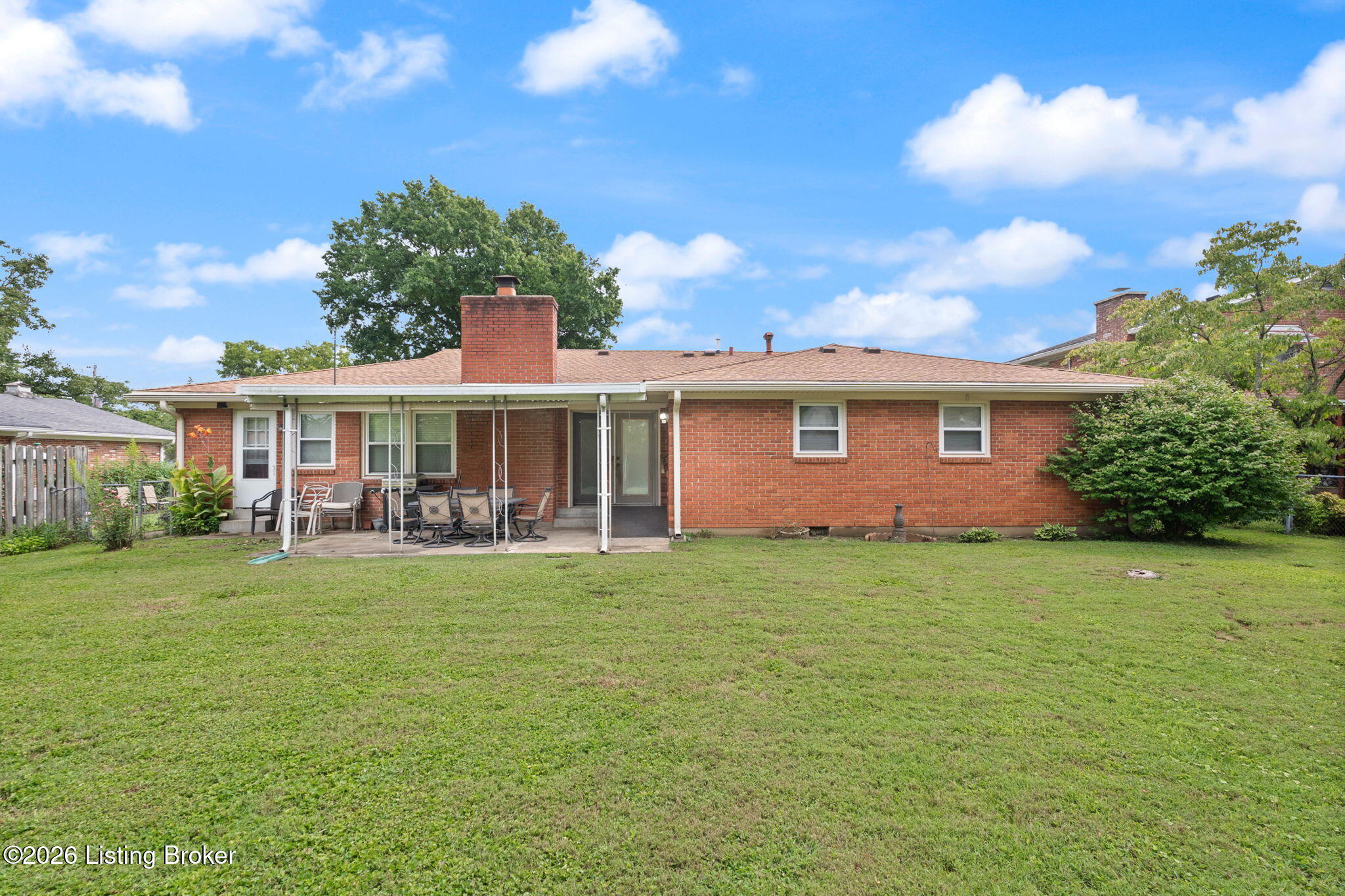 6502 Hollow Tree Rd Property Photo 10