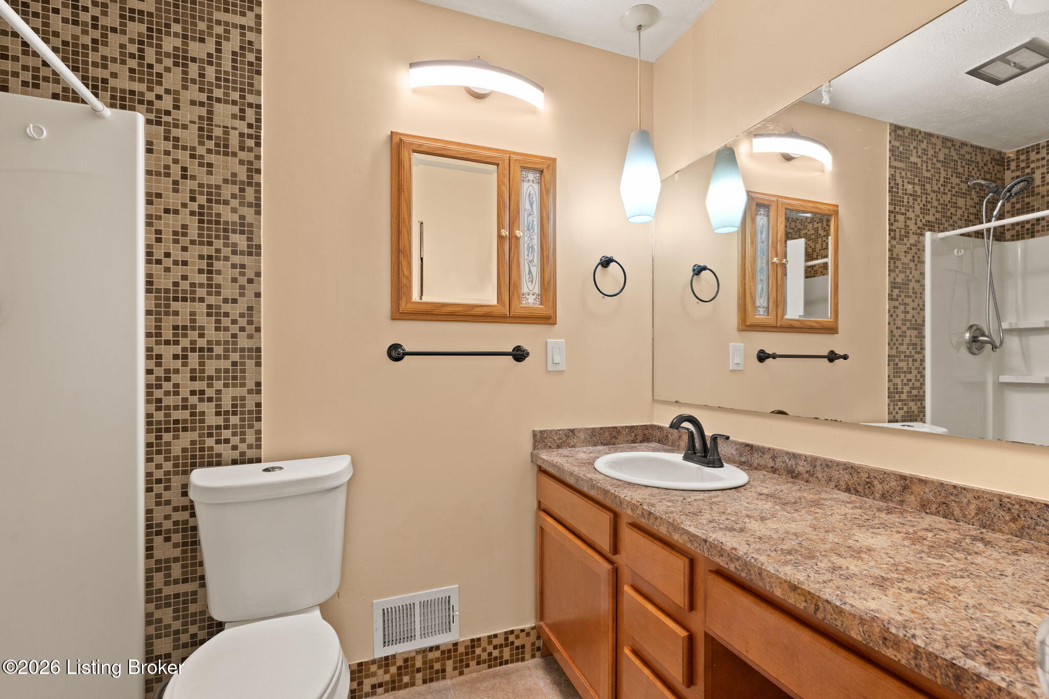 6502 Hollow Tree Rd Property Photo 50