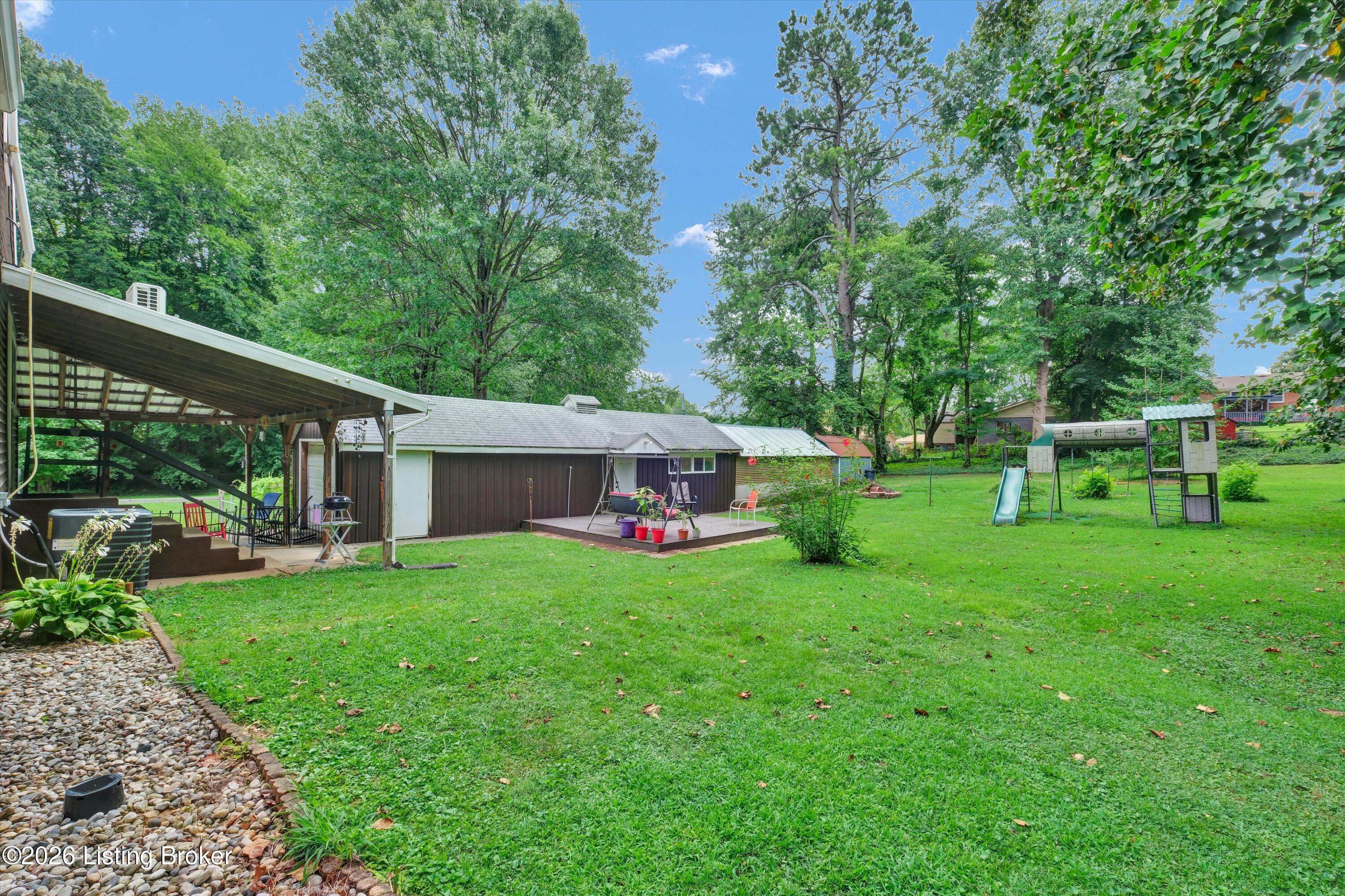 1516 Eskridge Ln Property Photo 39