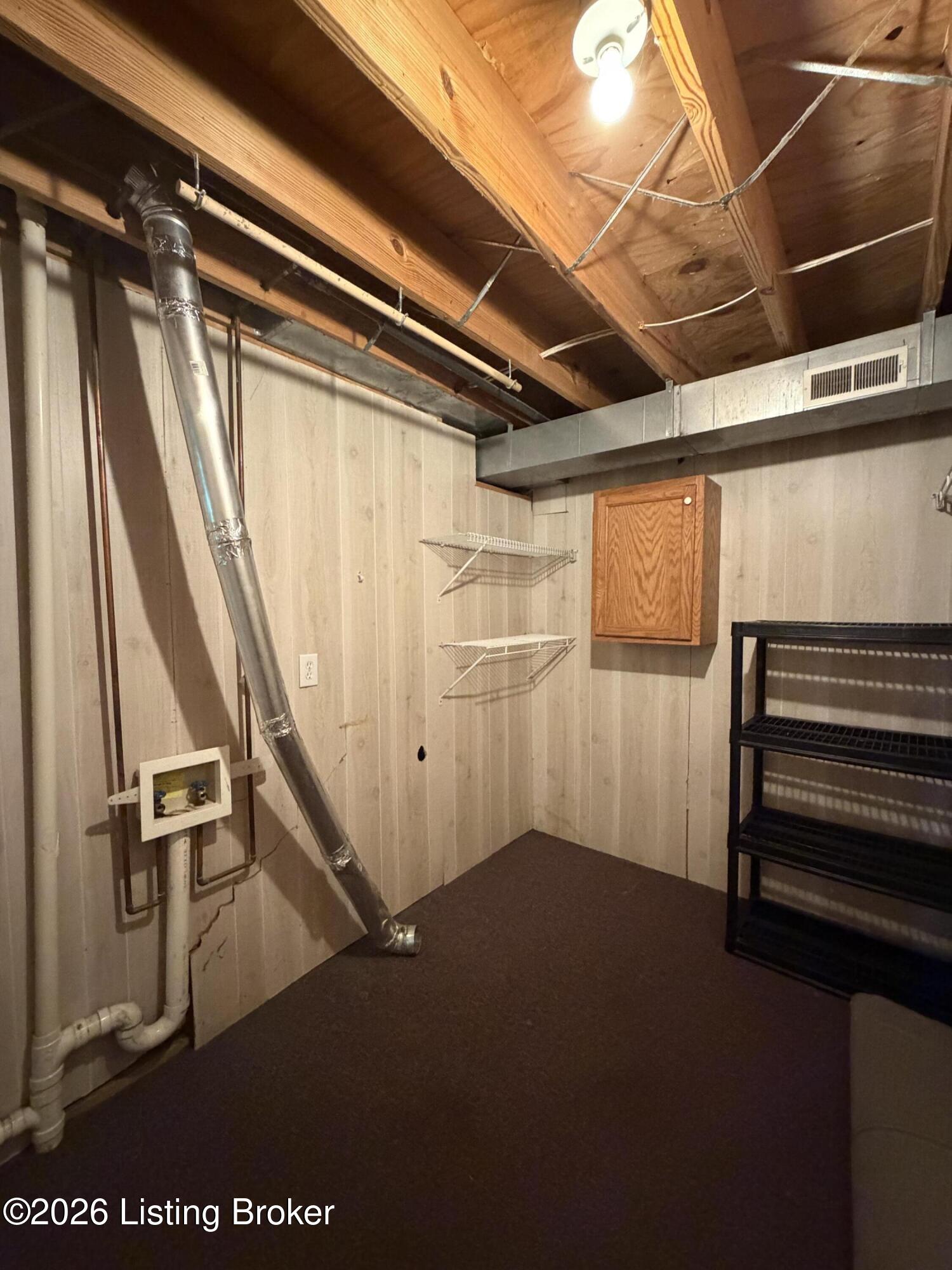 247 Suffolk Dr Property Photo 30