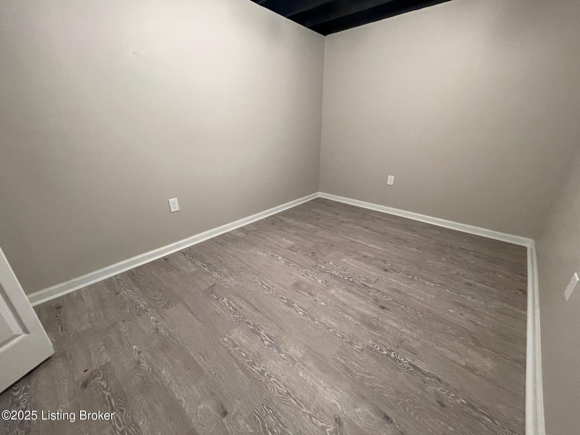 7308 1/2 Bluffington Rd Property Photo 17