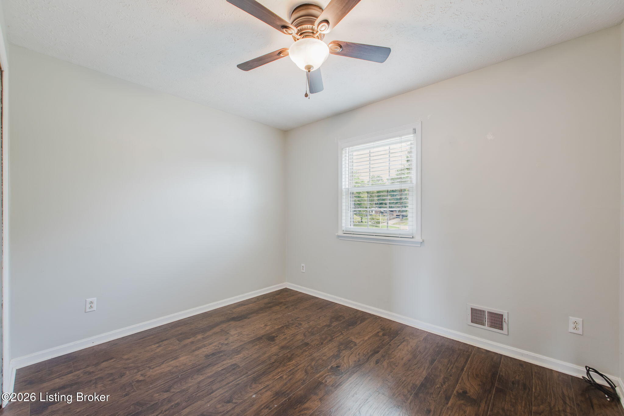 4504 Freda Way Property Photo 24