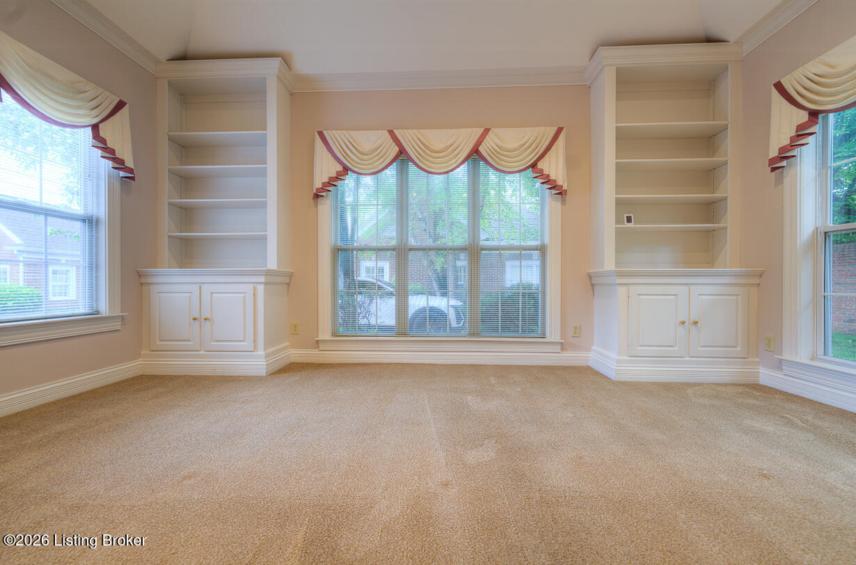 5939 Ashwood Bluff Dr Property Photo 5