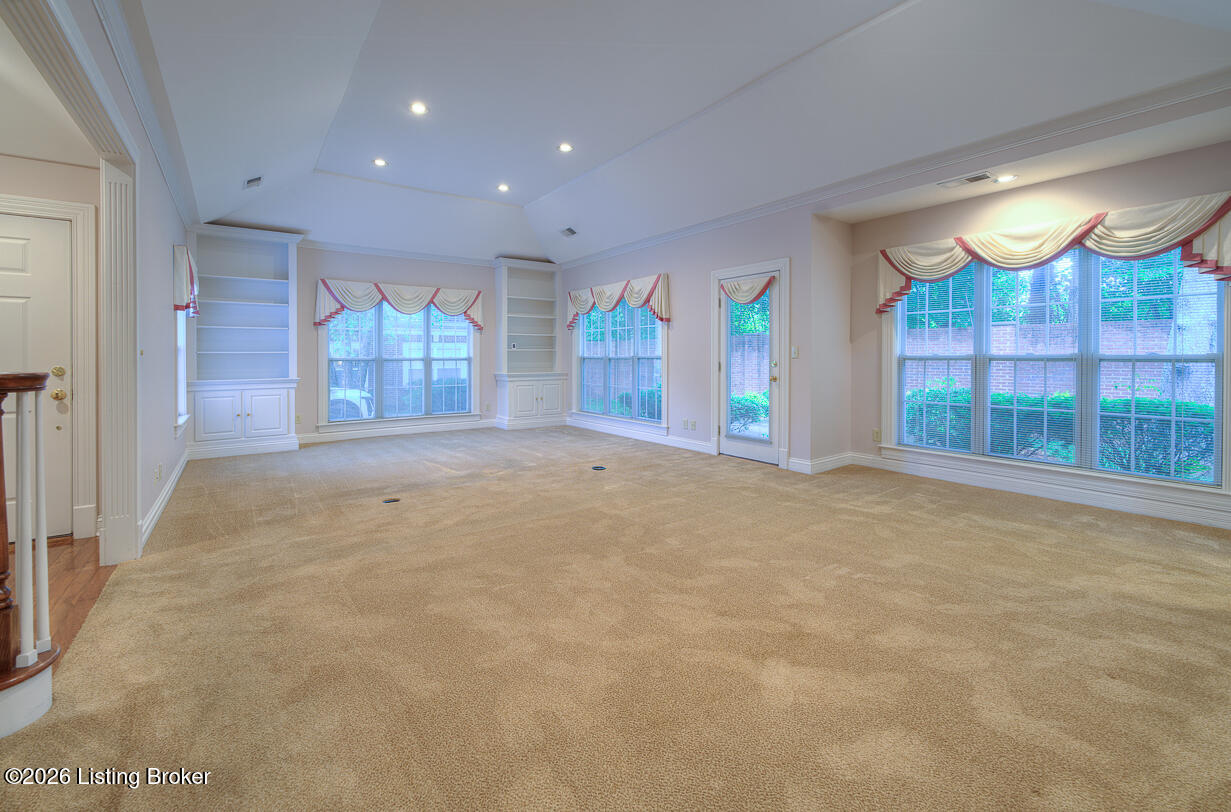 5939 Ashwood Bluff Dr Property Photo 7