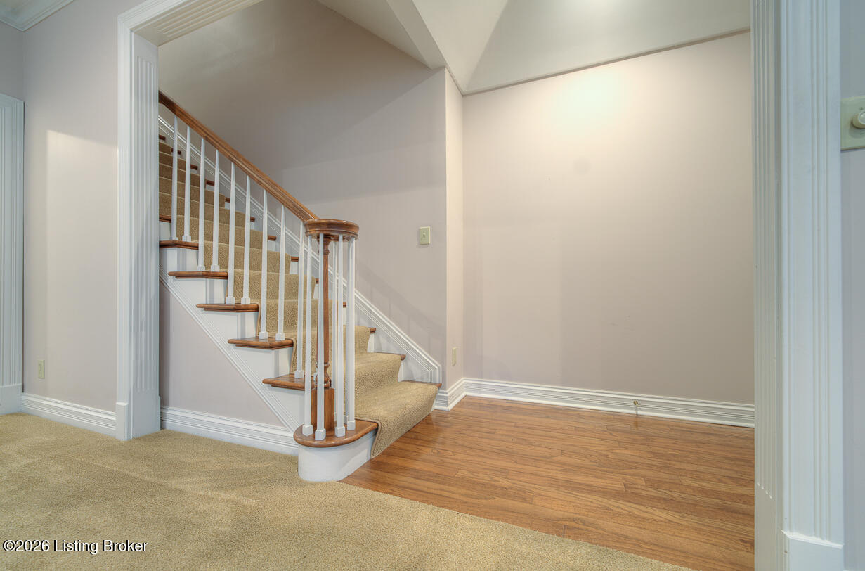 5939 Ashwood Bluff Dr Property Photo 8