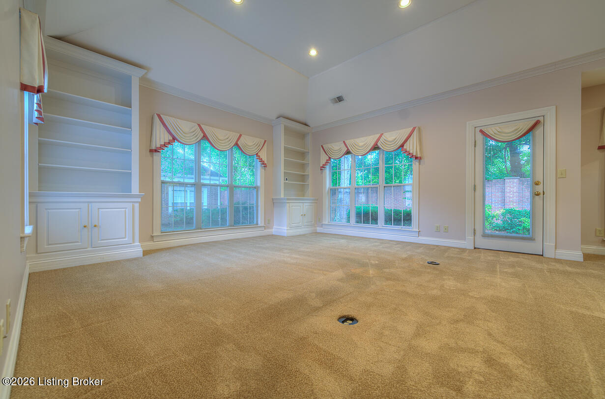 5939 Ashwood Bluff Dr Property Photo 10