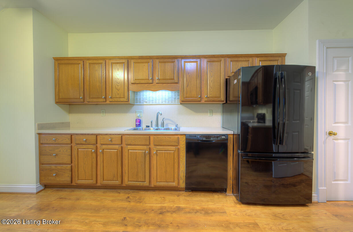 5939 Ashwood Bluff Dr Property Photo 15
