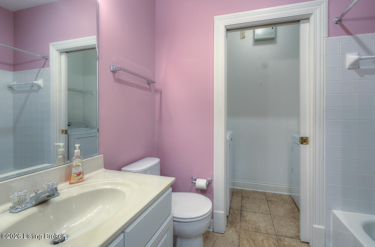 5939 Ashwood Bluff Dr Property Photo 26