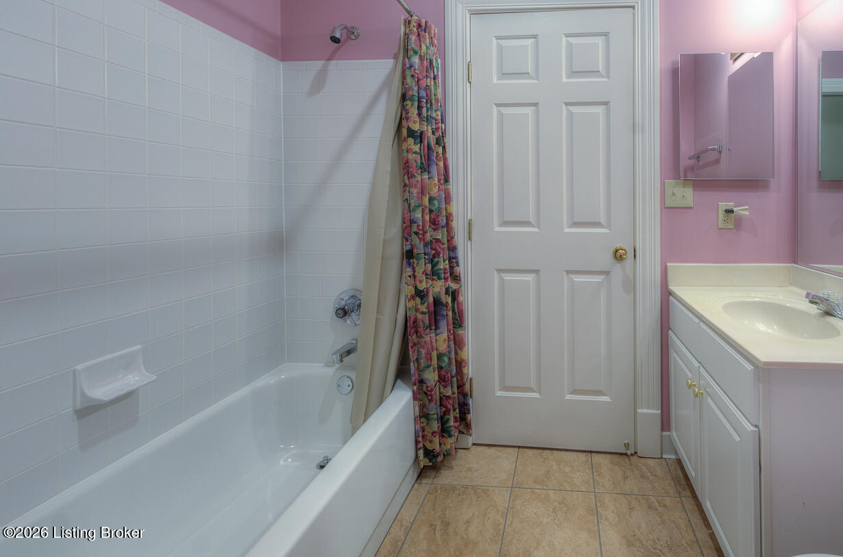 5939 Ashwood Bluff Dr Property Photo 28