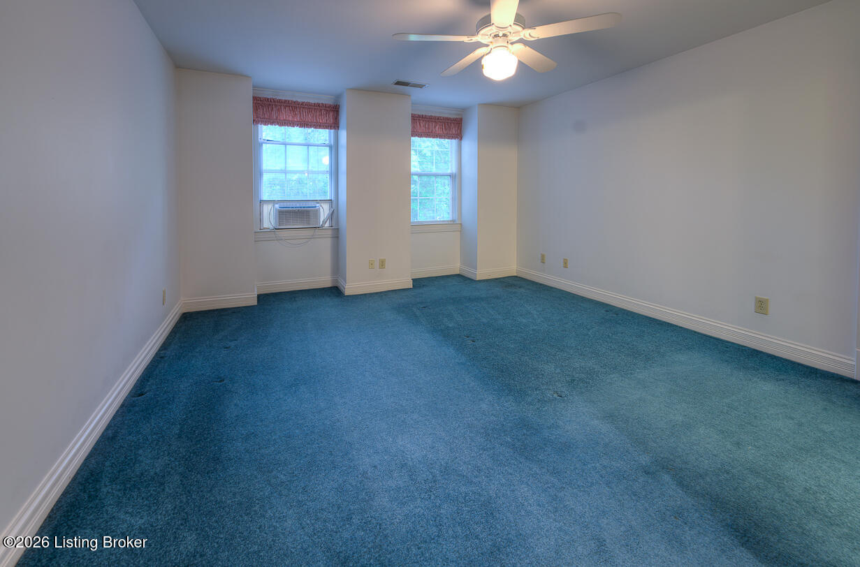 5939 Ashwood Bluff Dr Property Photo 29