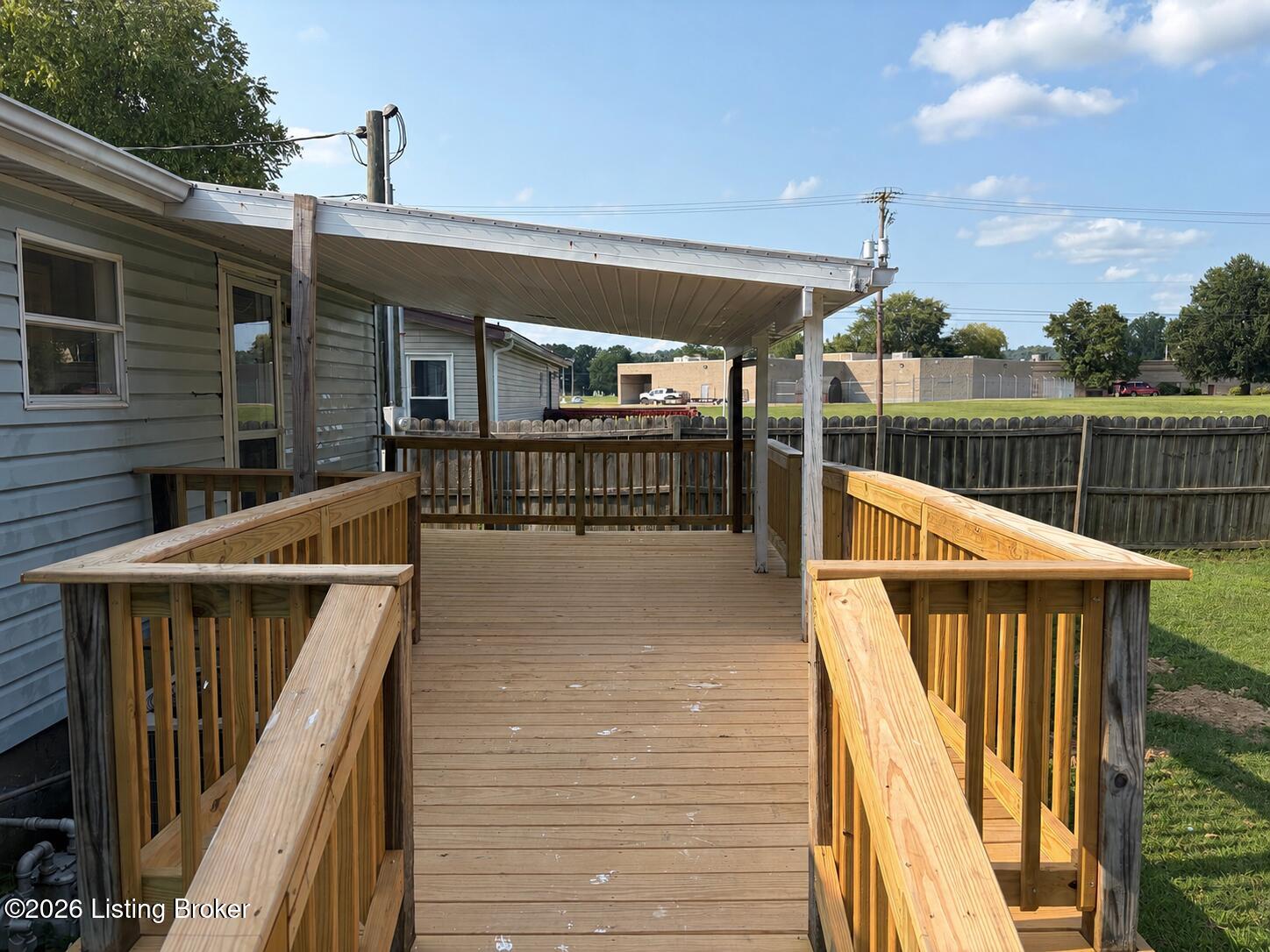 603 8th St Property Photo 39