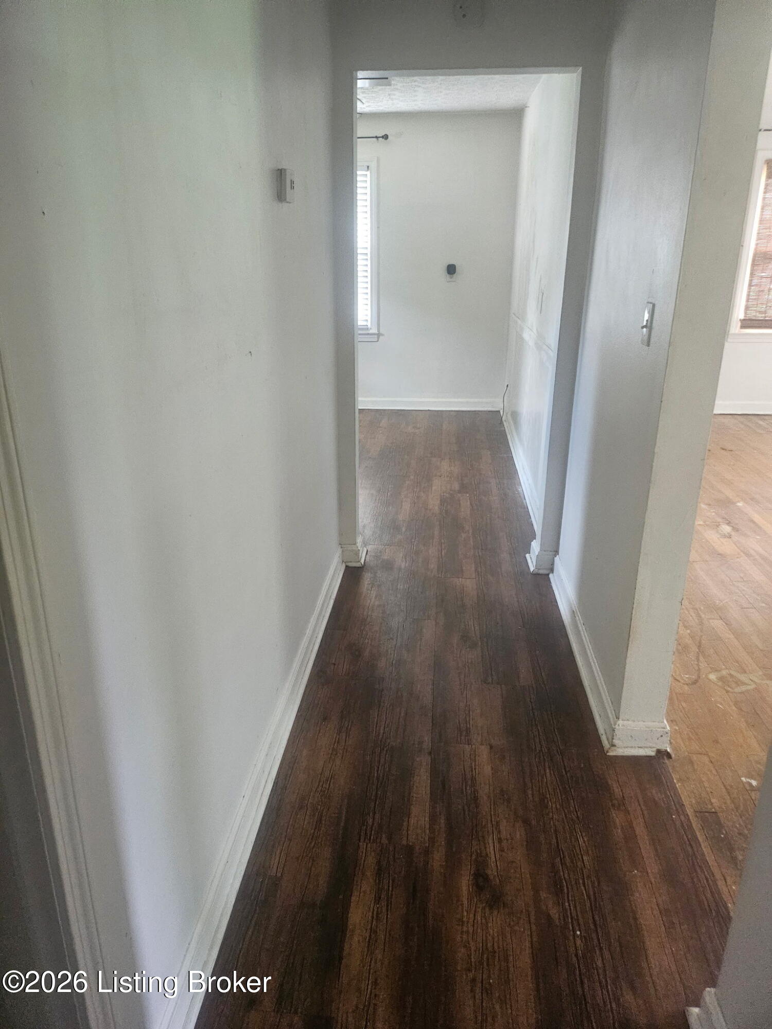 2315 Elmhurst Ave Property Photo 5