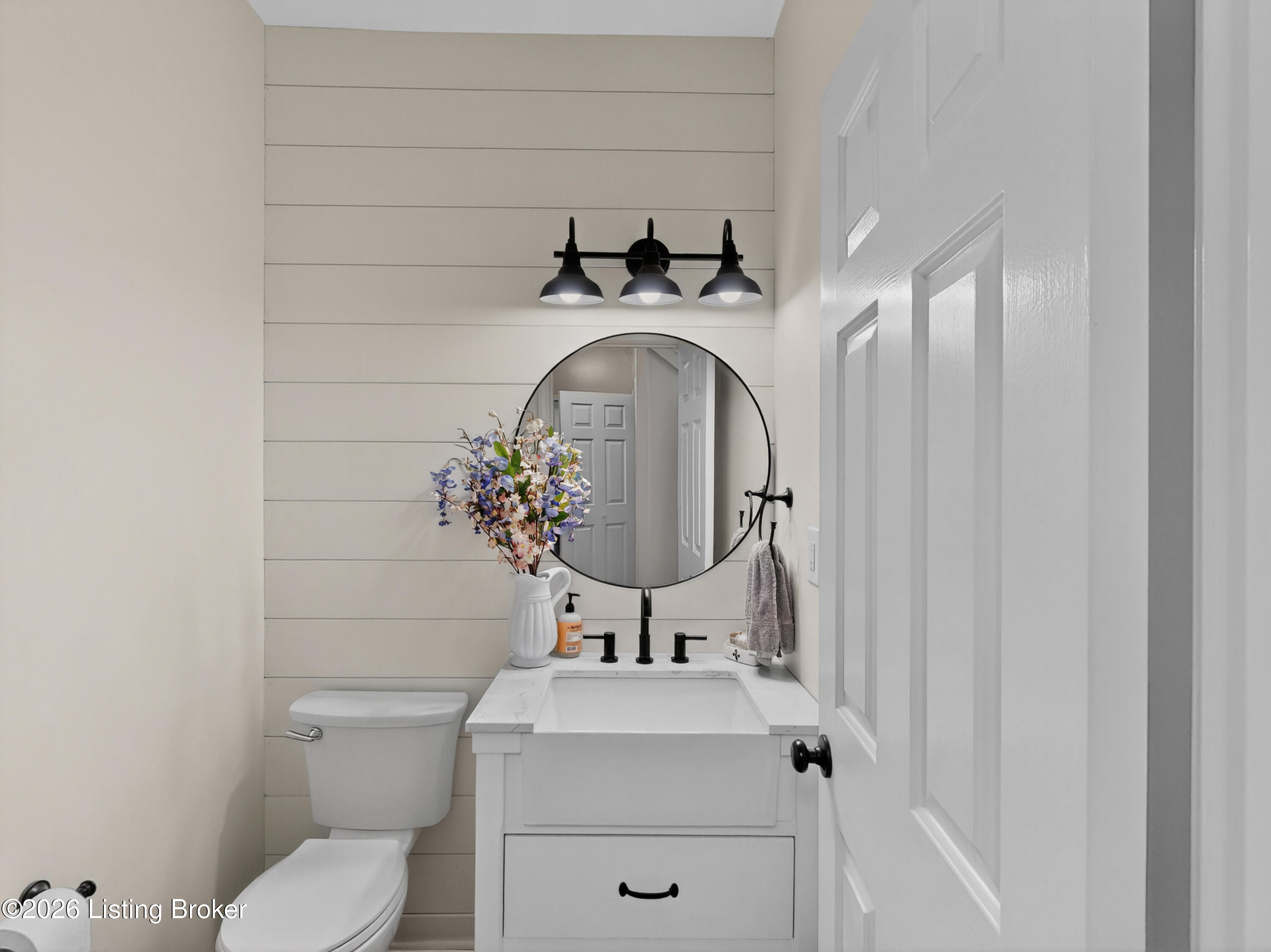 779 Kings Hwy Property Photo 18