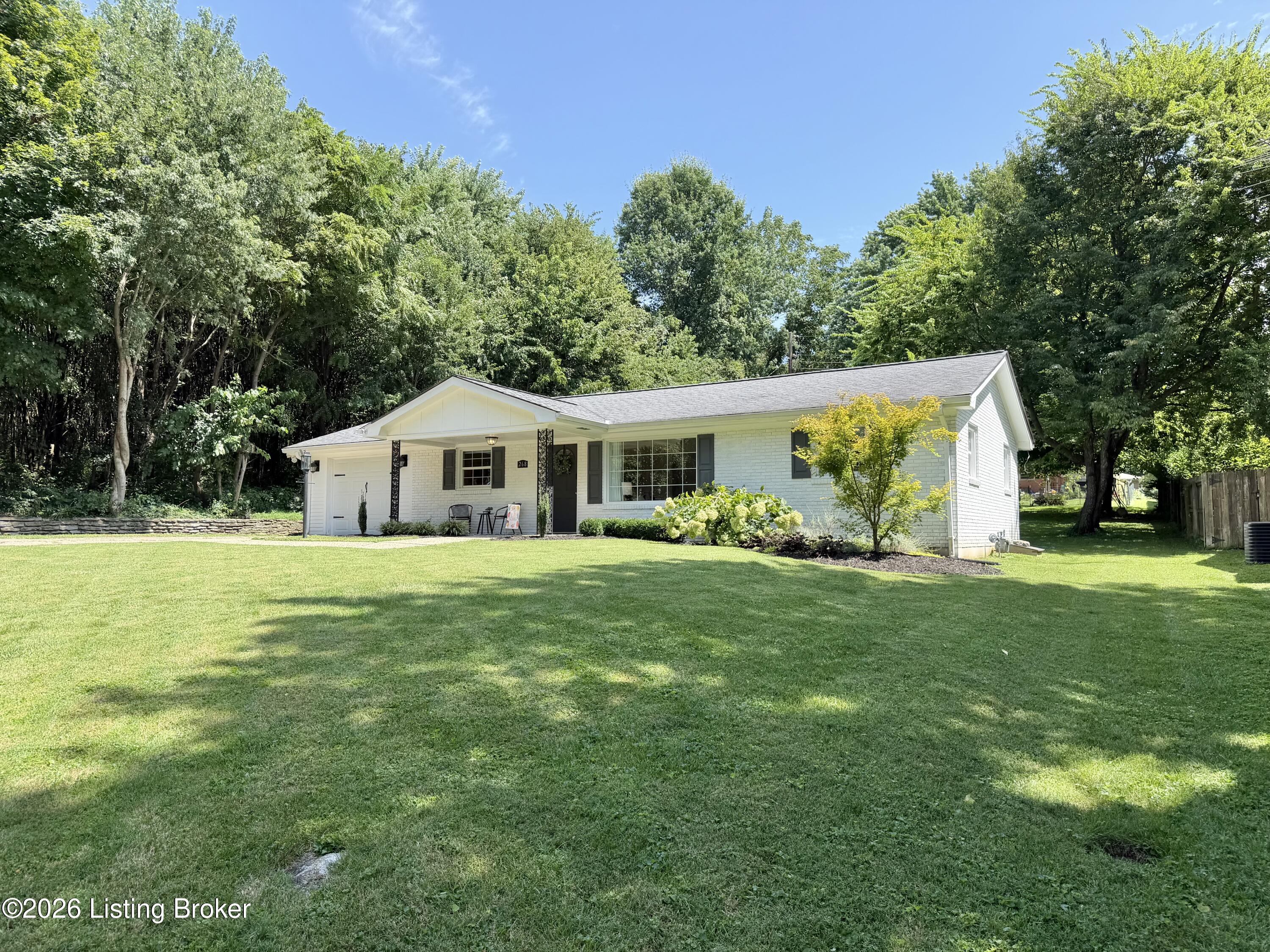 268 Doctors Dr Property Photo 1