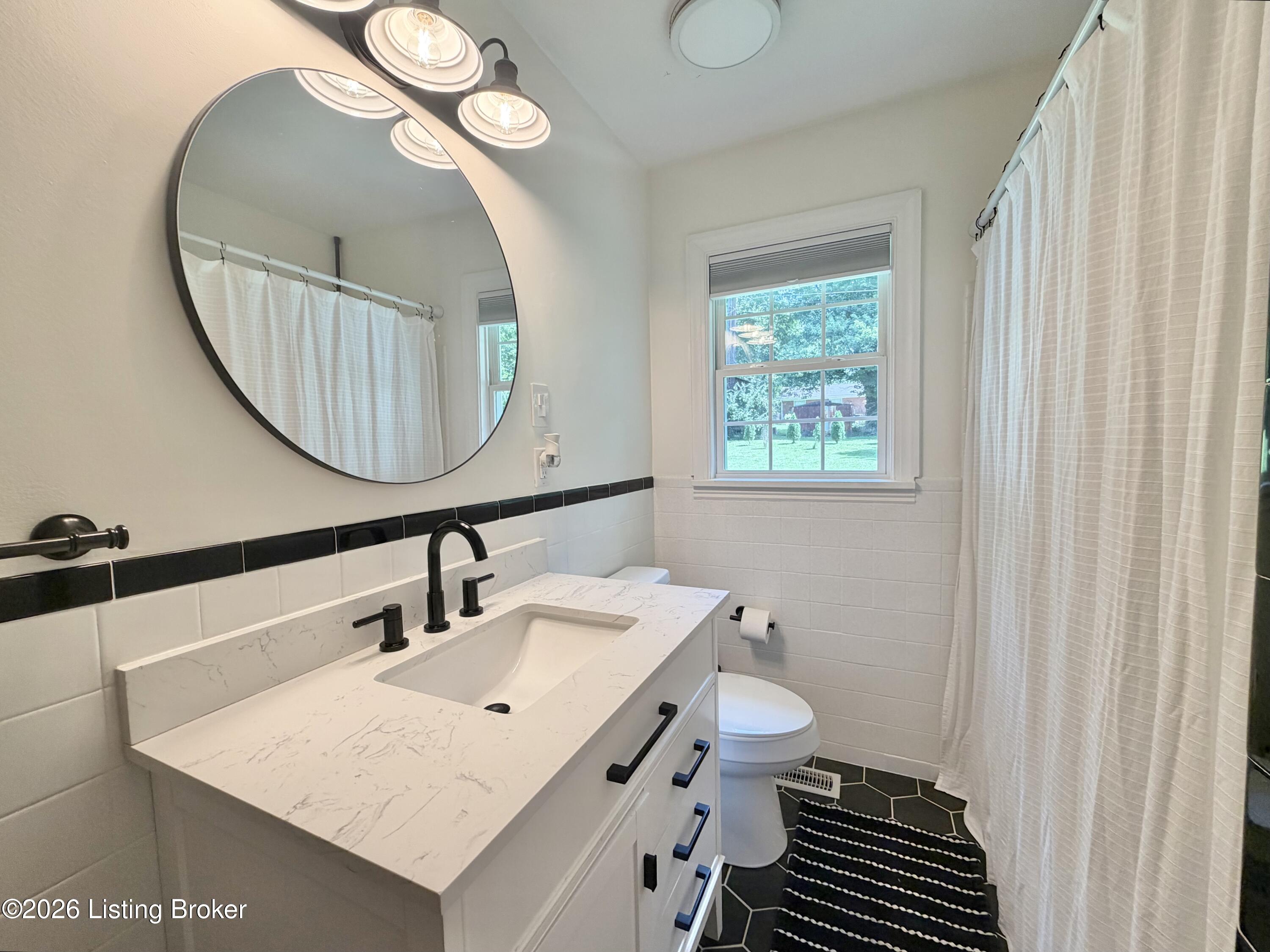 268 Doctors Dr Property Photo 15
