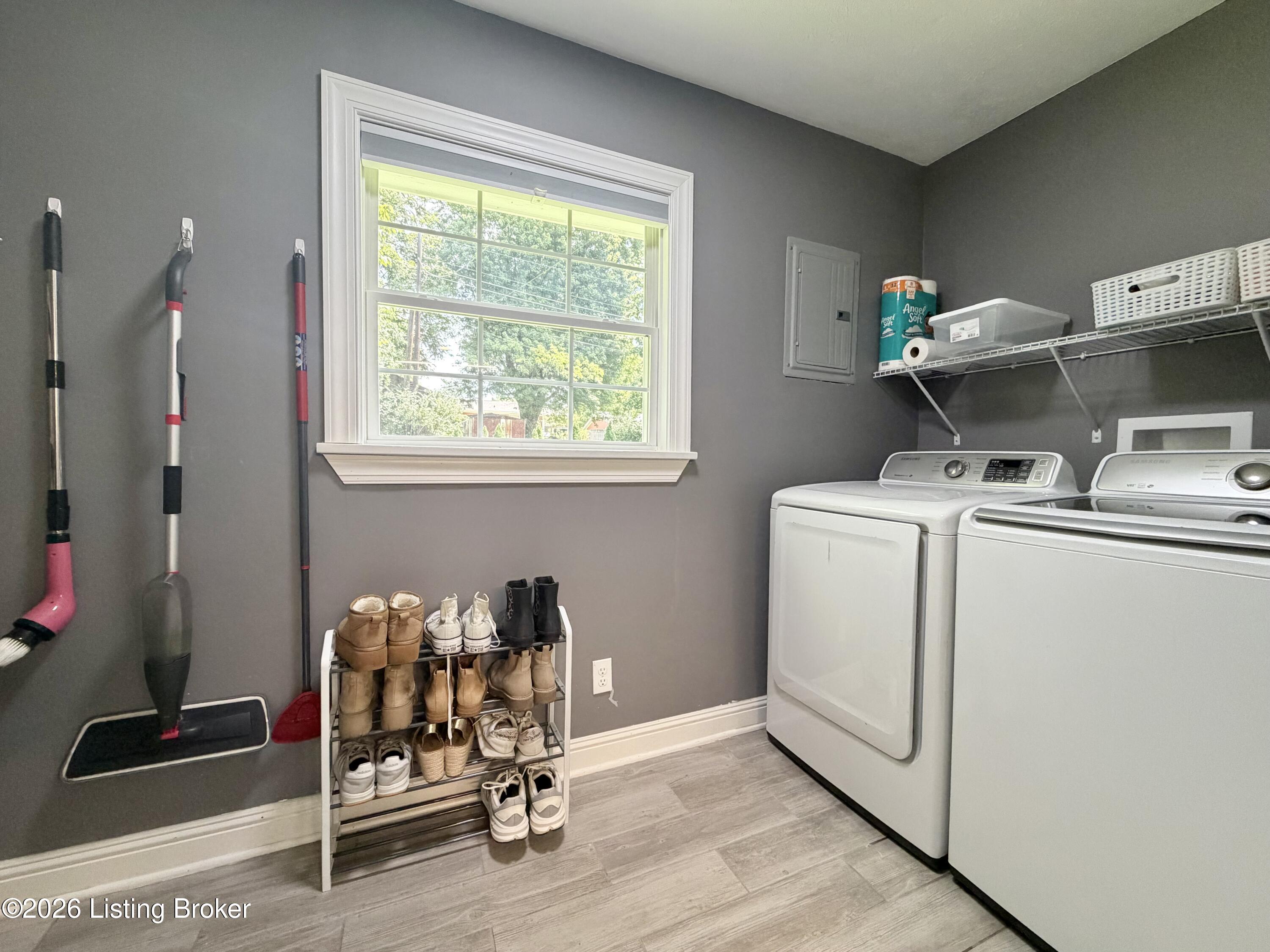 268 Doctors Dr Property Photo 16