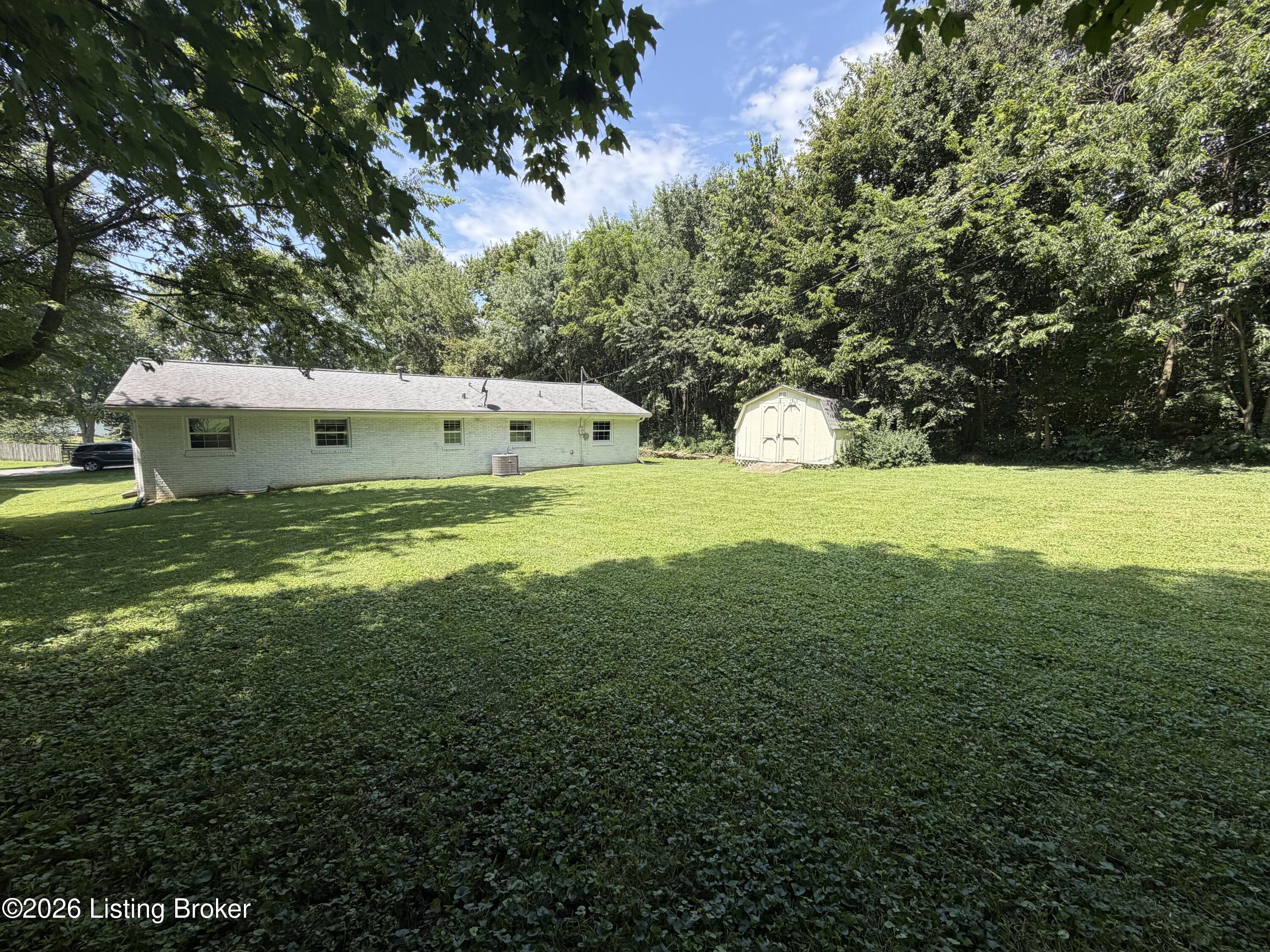 268 Doctors Dr Property Photo 21