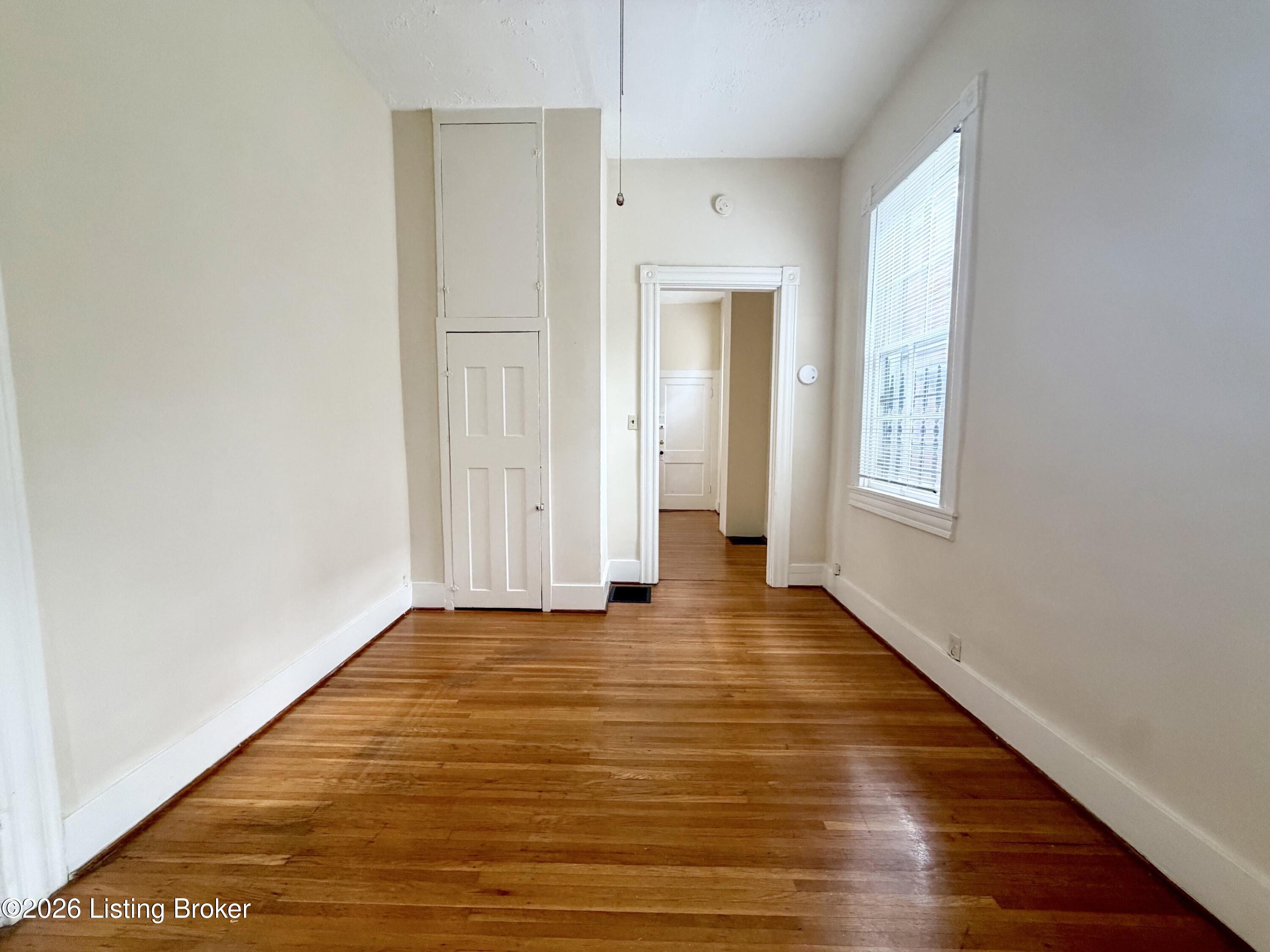 1030 Everett Ave 2 Property Photo 5
