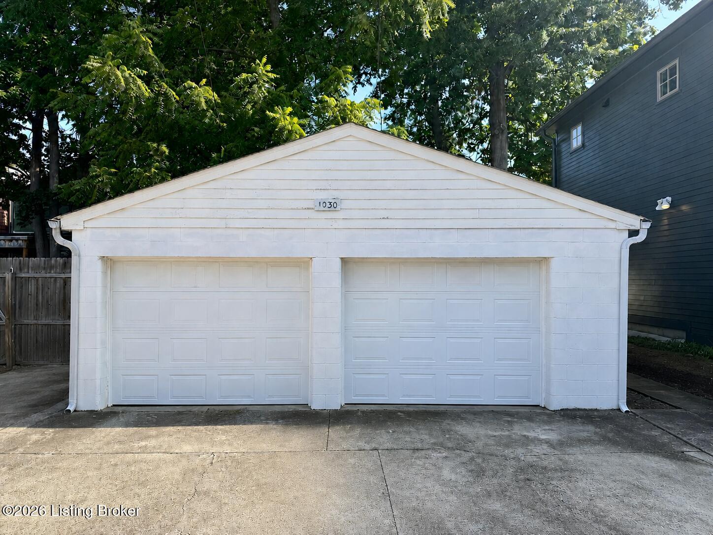 1030 Everett Ave 2 Property Photo 9
