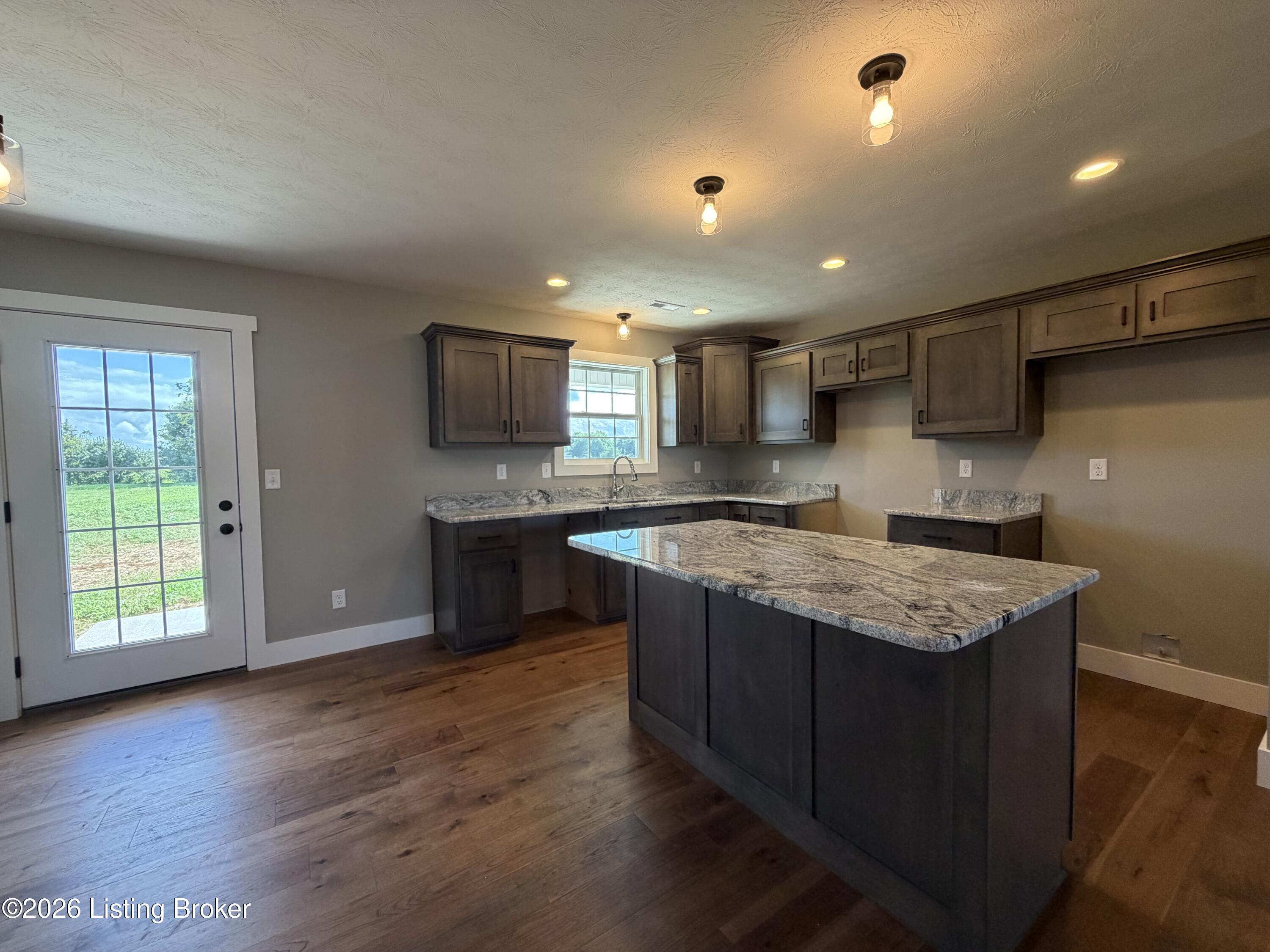 118 Southfork Trail Property Photo 8