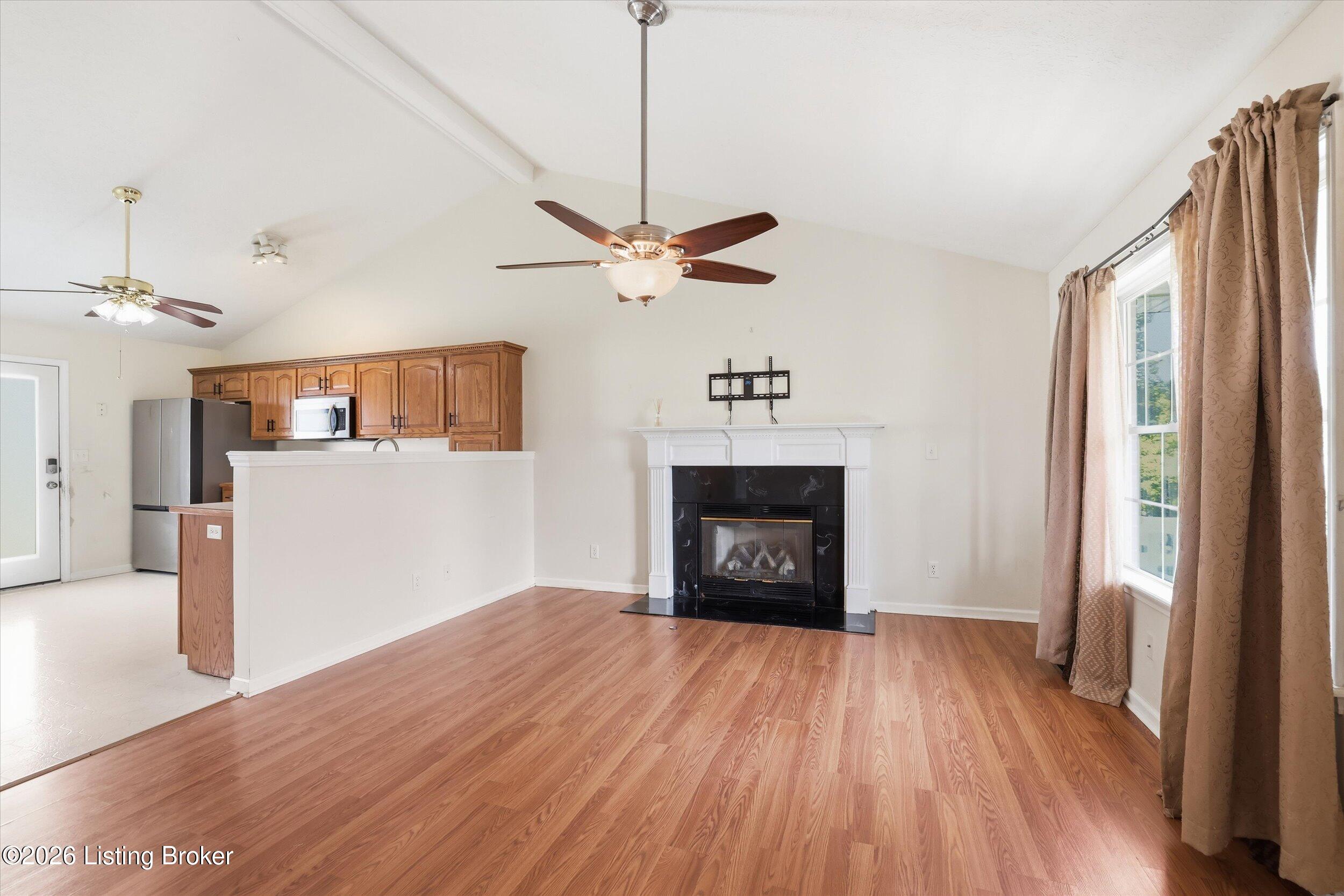 8702 Vision Pl Property Photo 9