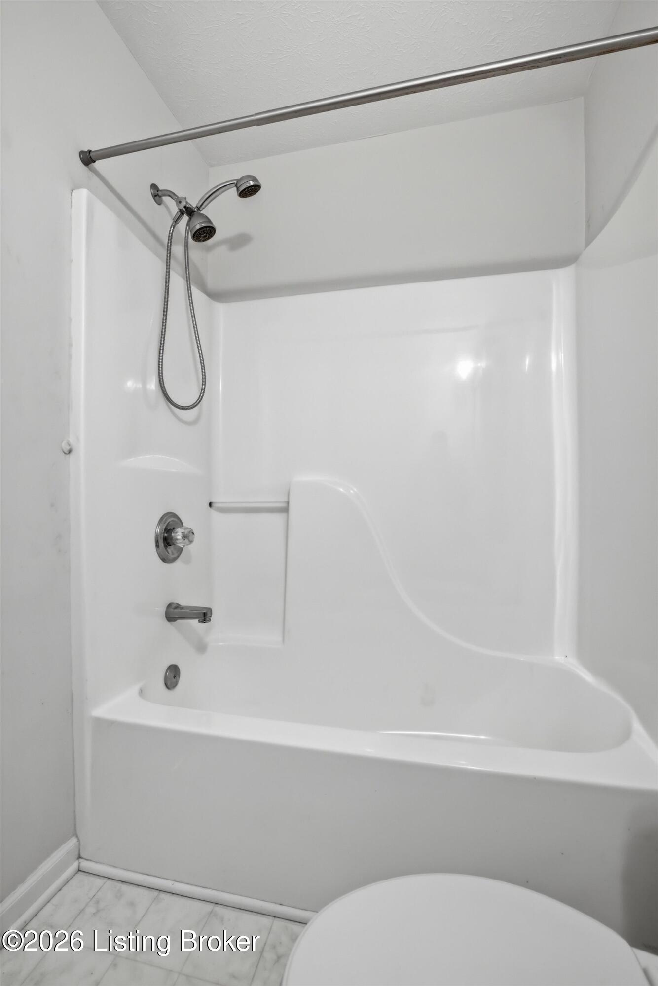 8702 Vision Pl Property Photo 15