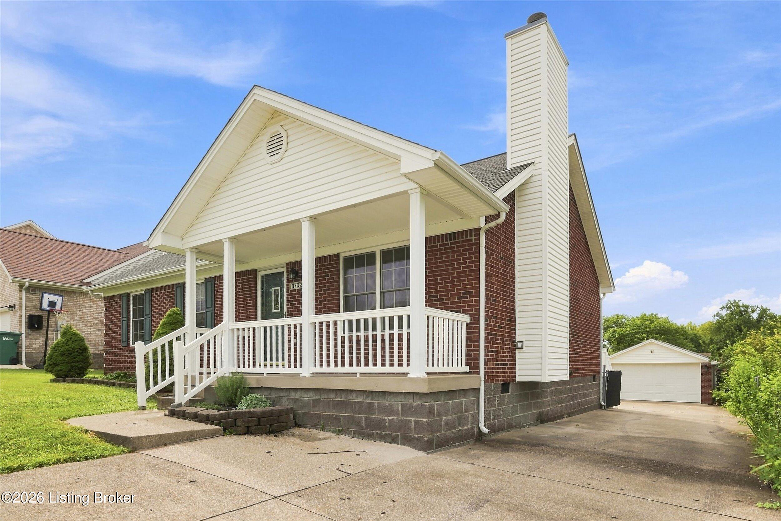 8702 Vision Pl Property Photo 37