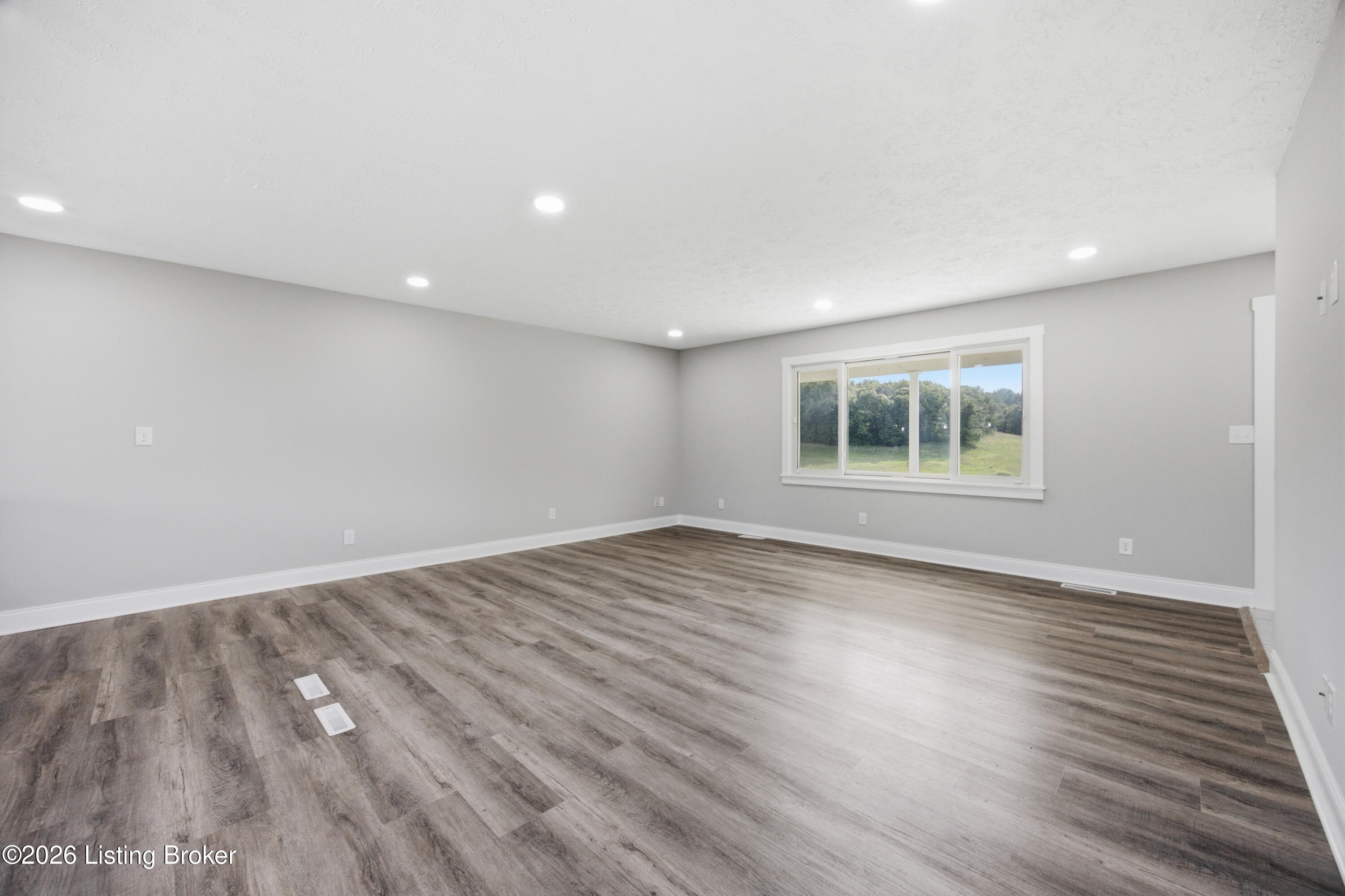 1279 Rice Rd Property Photo 14