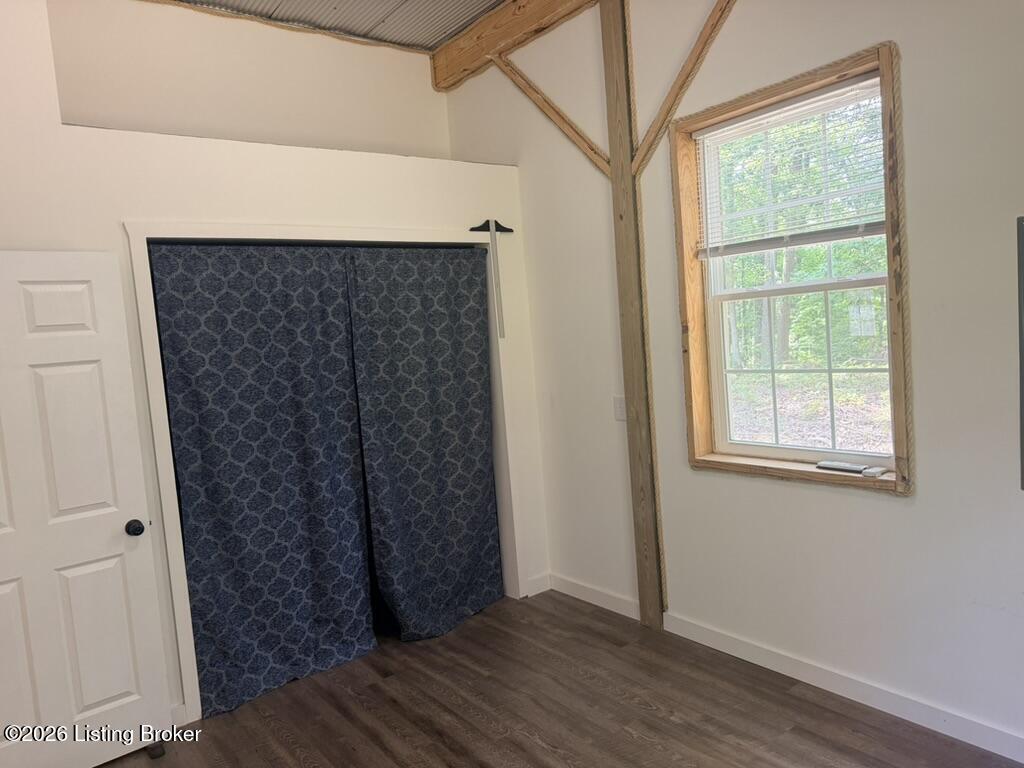 770 Jim Clark Rd Property Photo 12