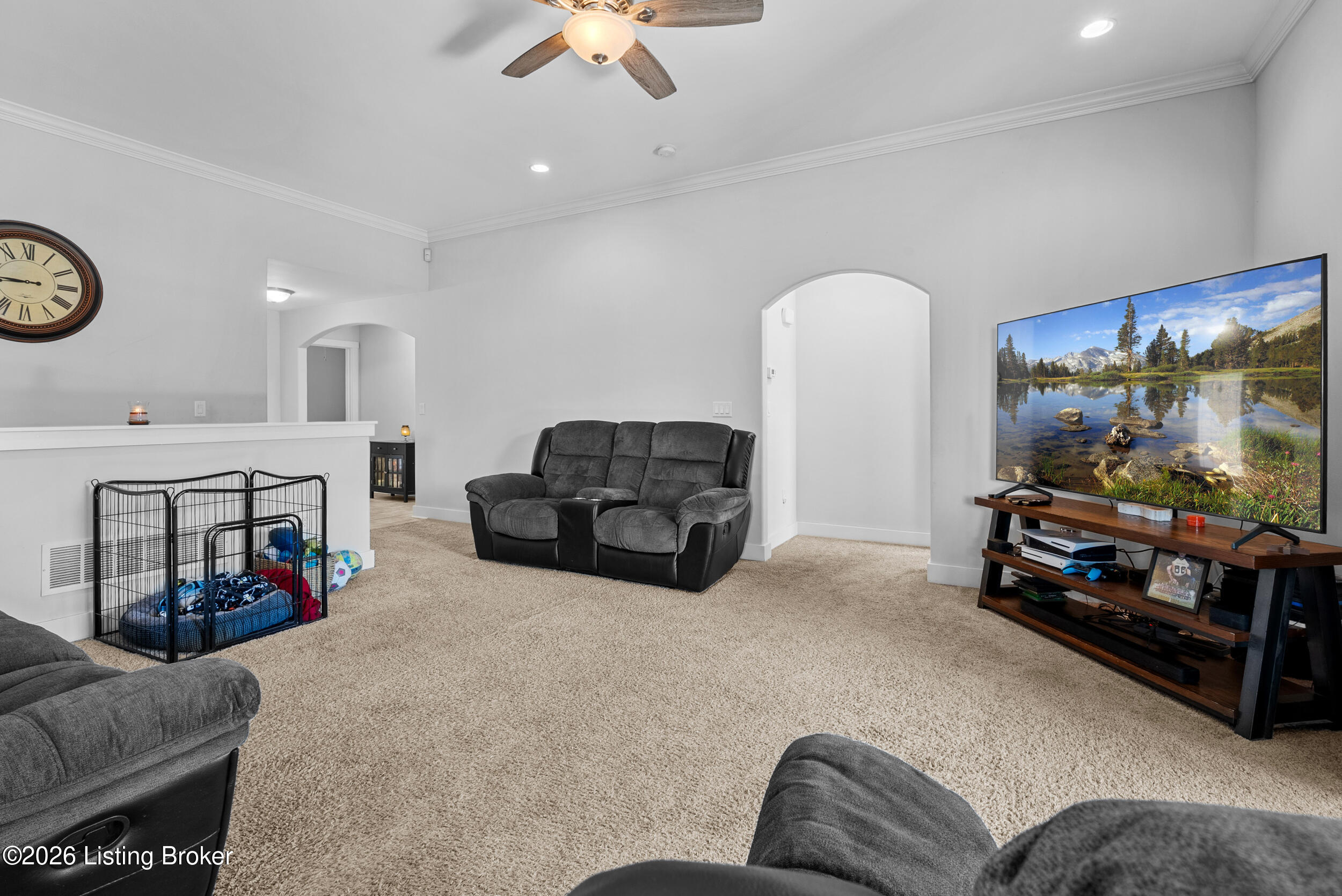 5609 Buckthorne Dr Property Photo 6