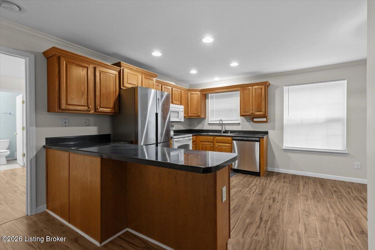 4516 Meadowlark Manor Ln Property Photo 7