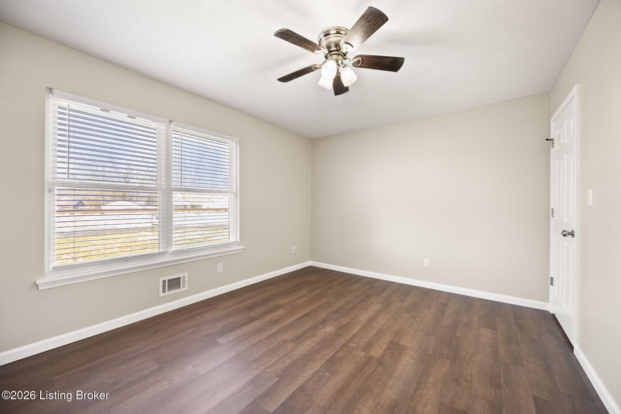 113 N Poplar St Property Photo 13