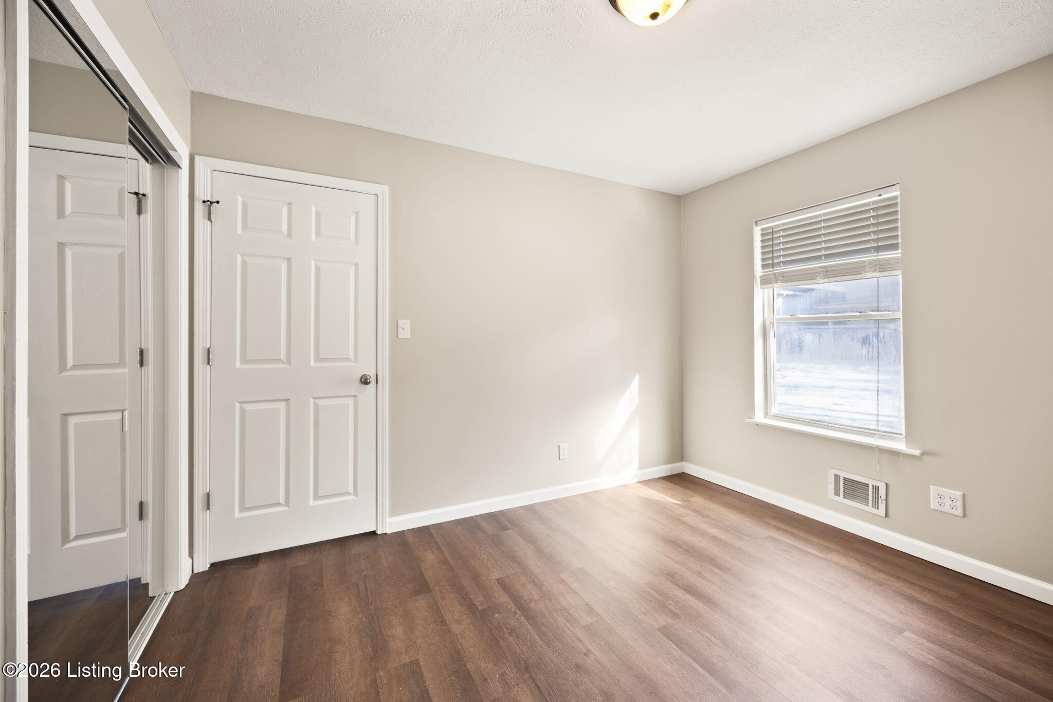 113 N Poplar St Property Photo 15
